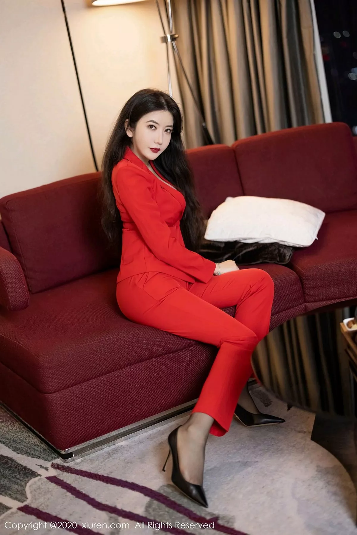 [XiuRen秀人网]第2828期心妍小公主写真  第1张-《94零社区》