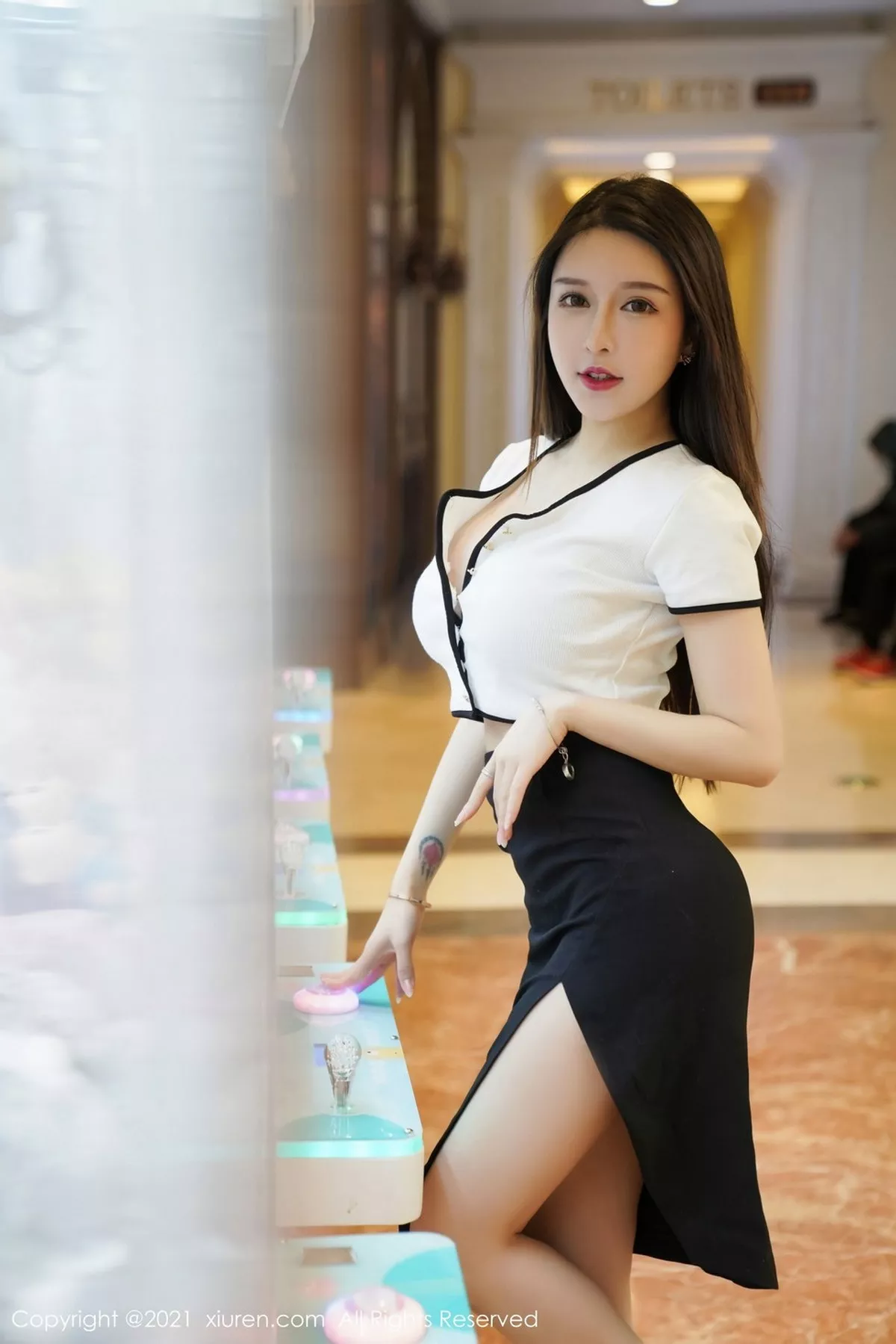 [XiuRen秀人网]第3023期玉兔miki写真  第15张-《94零社区》