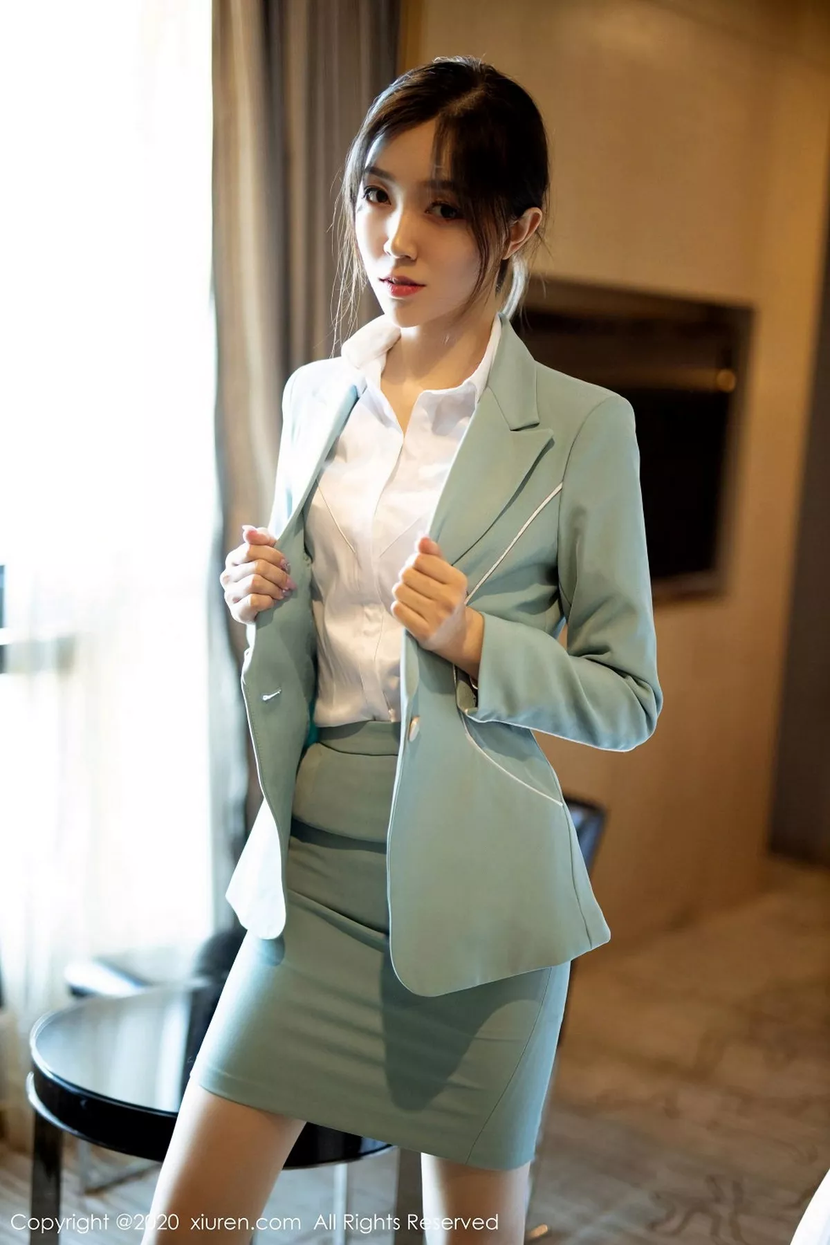 [XiuRen秀人网]第2797期九千柒柒写真  第13张-《94零社区》