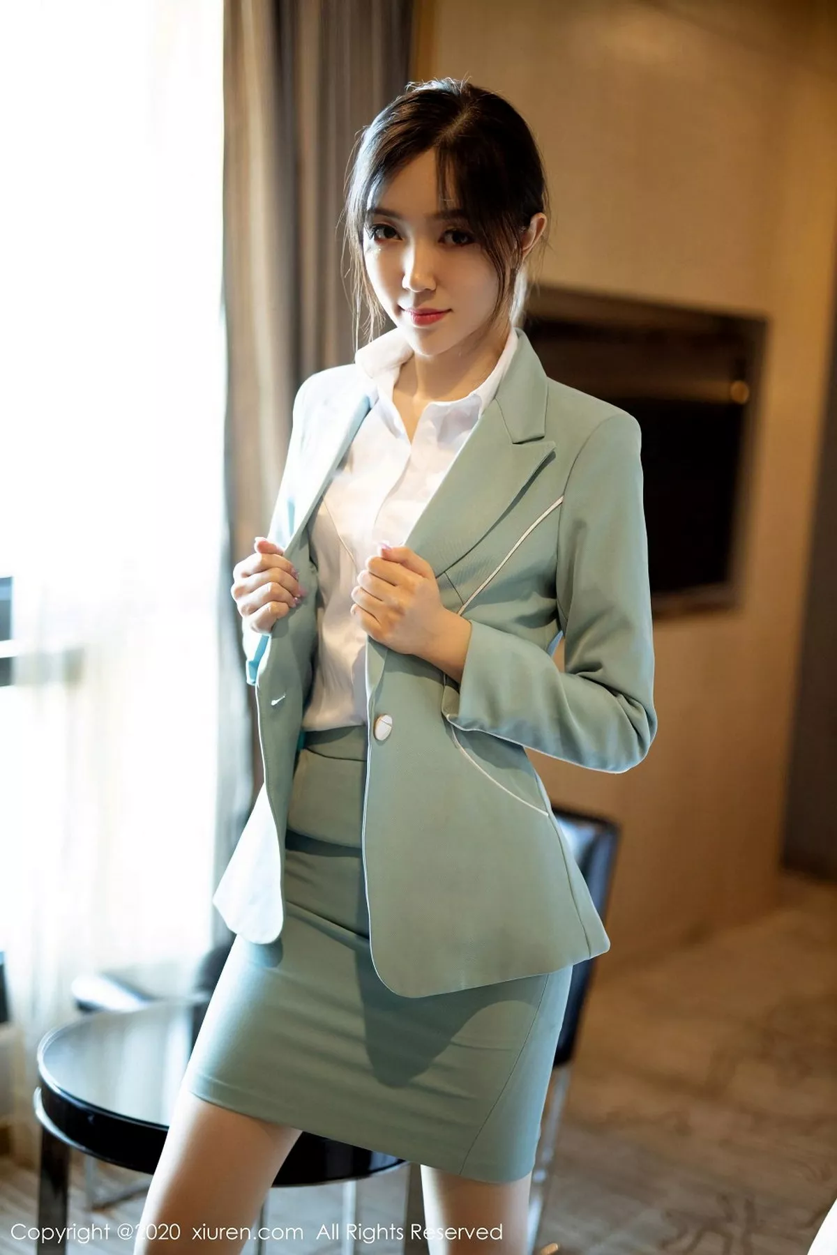 [XiuRen秀人网]第2797期九千柒柒写真  第14张-《94零社区》