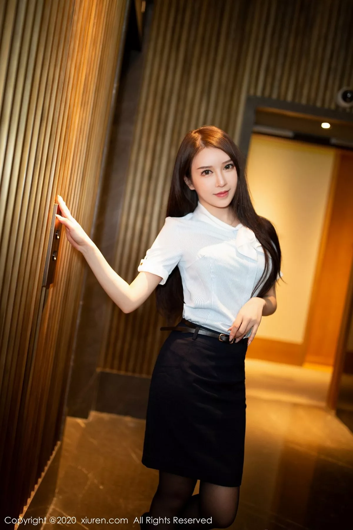 [XiuRen秀人网]第2819期玉兔miki写真  第7张-《94零社区》