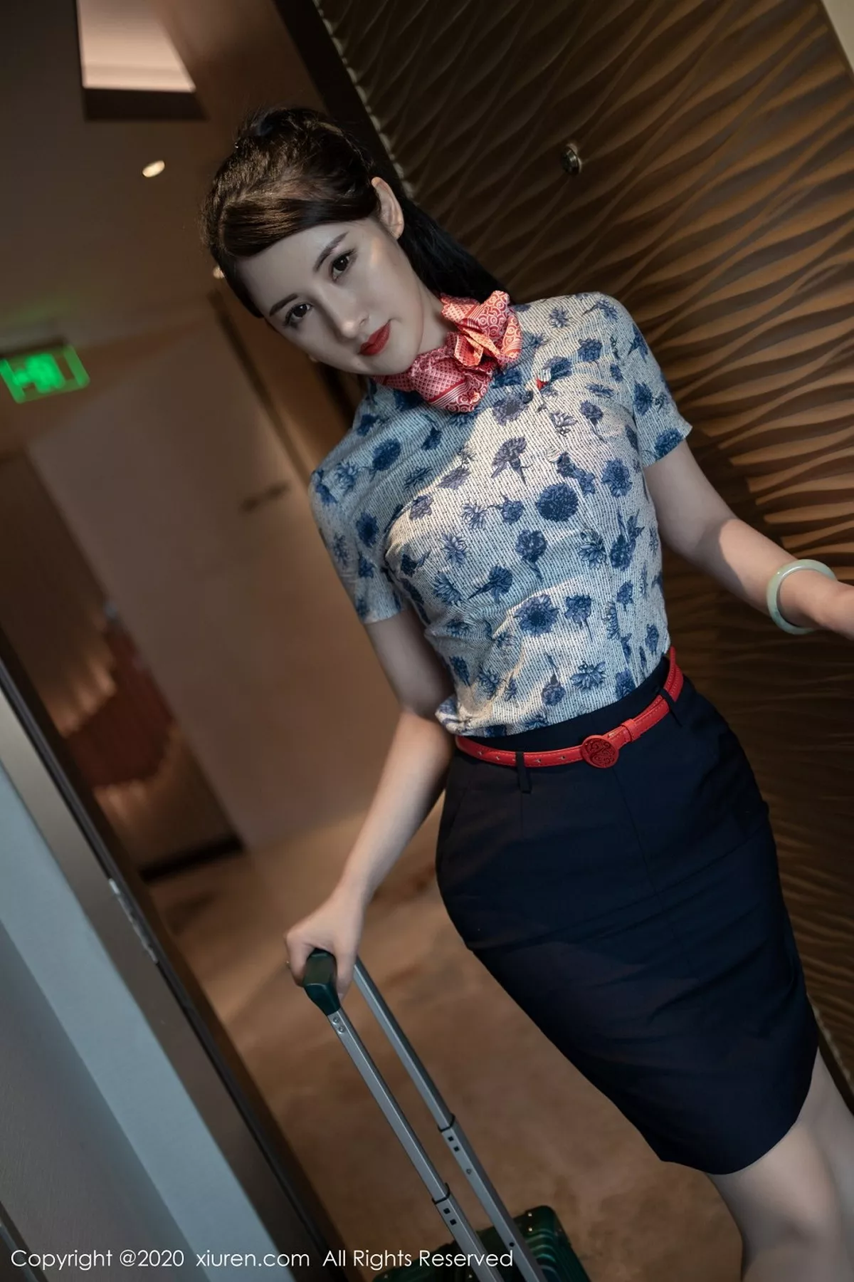[XiuRen秀人网]第2817期诗诗kiki写真  第7张-《94零社区》