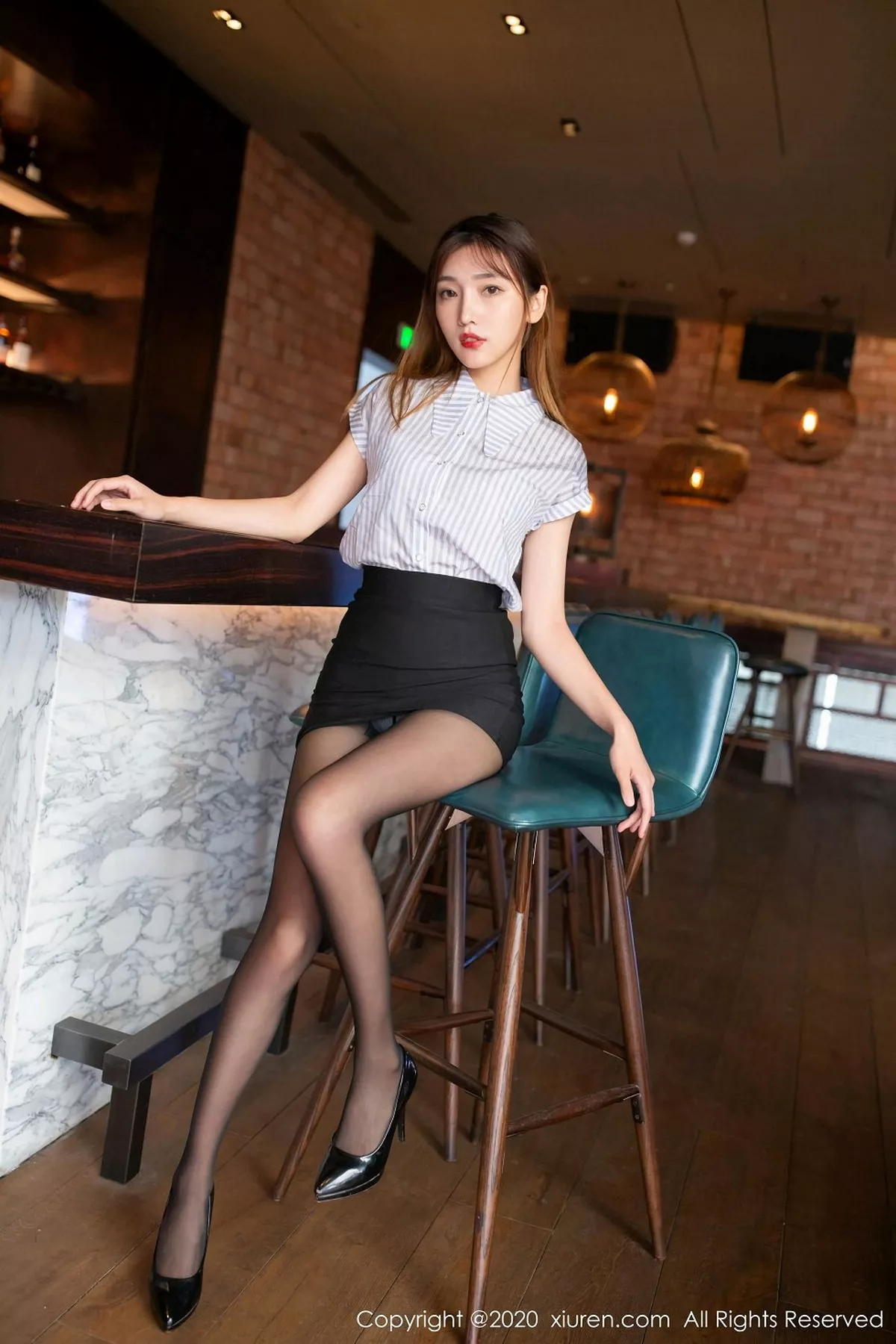 [XiuRen秀人网]第2810期陆萱萱写真  第5张-《94零社区》