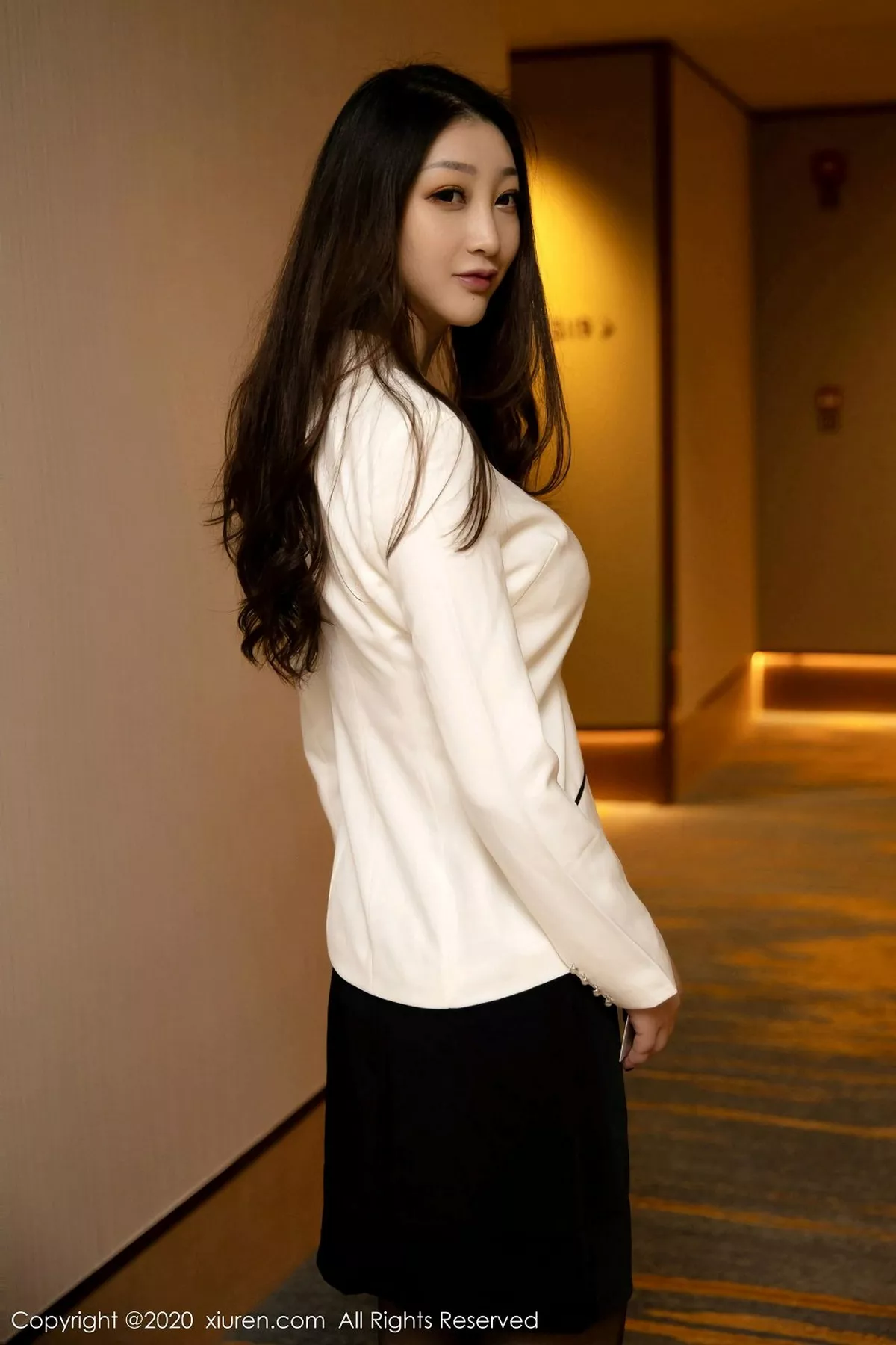[XiuRen秀人网]第2880期妲己写真  第15张-《94零社区》