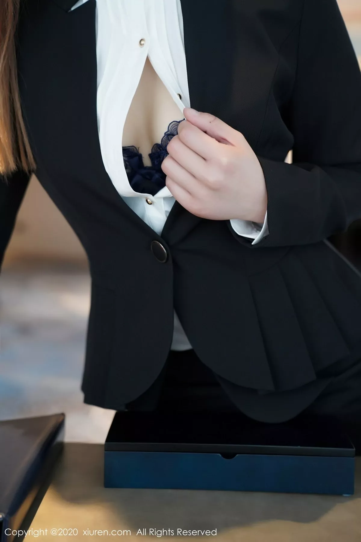 [XiuRen秀人网]第2901期fairy如歌写真  第23张-《94零社区》