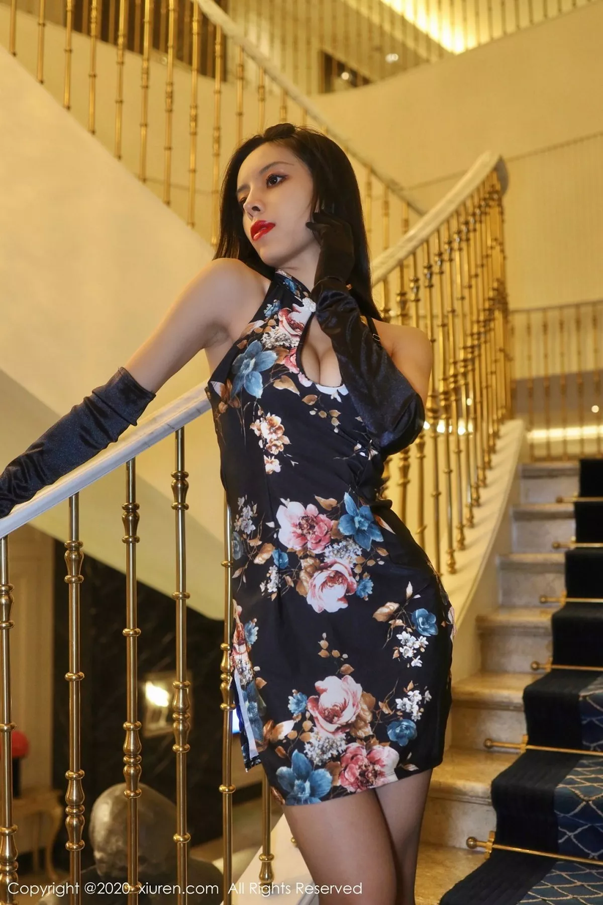 [XiuRen秀人网]第2897期Riri617写真  第10张-《94零社区》