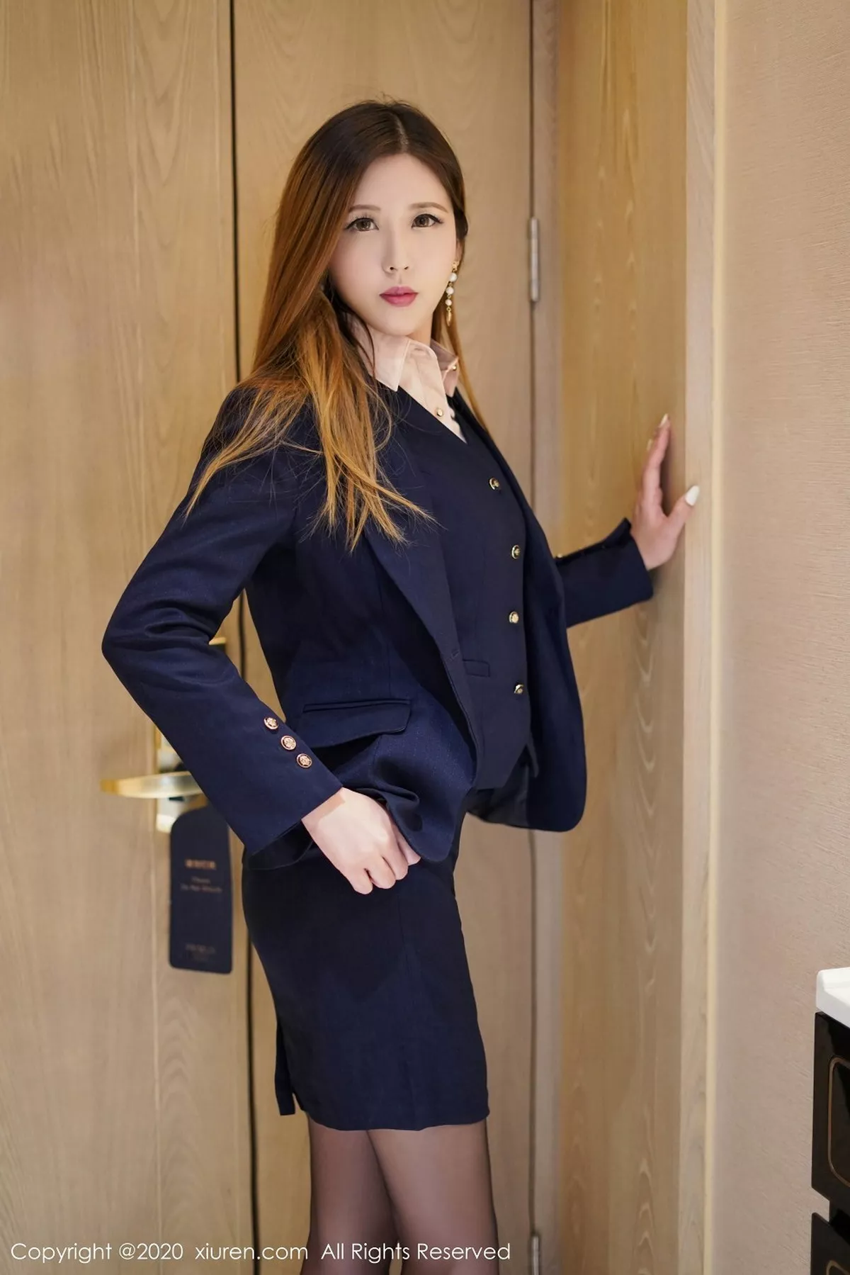 [XiuRen秀人网]第2889期贵贵写真  第1张-《94零社区》