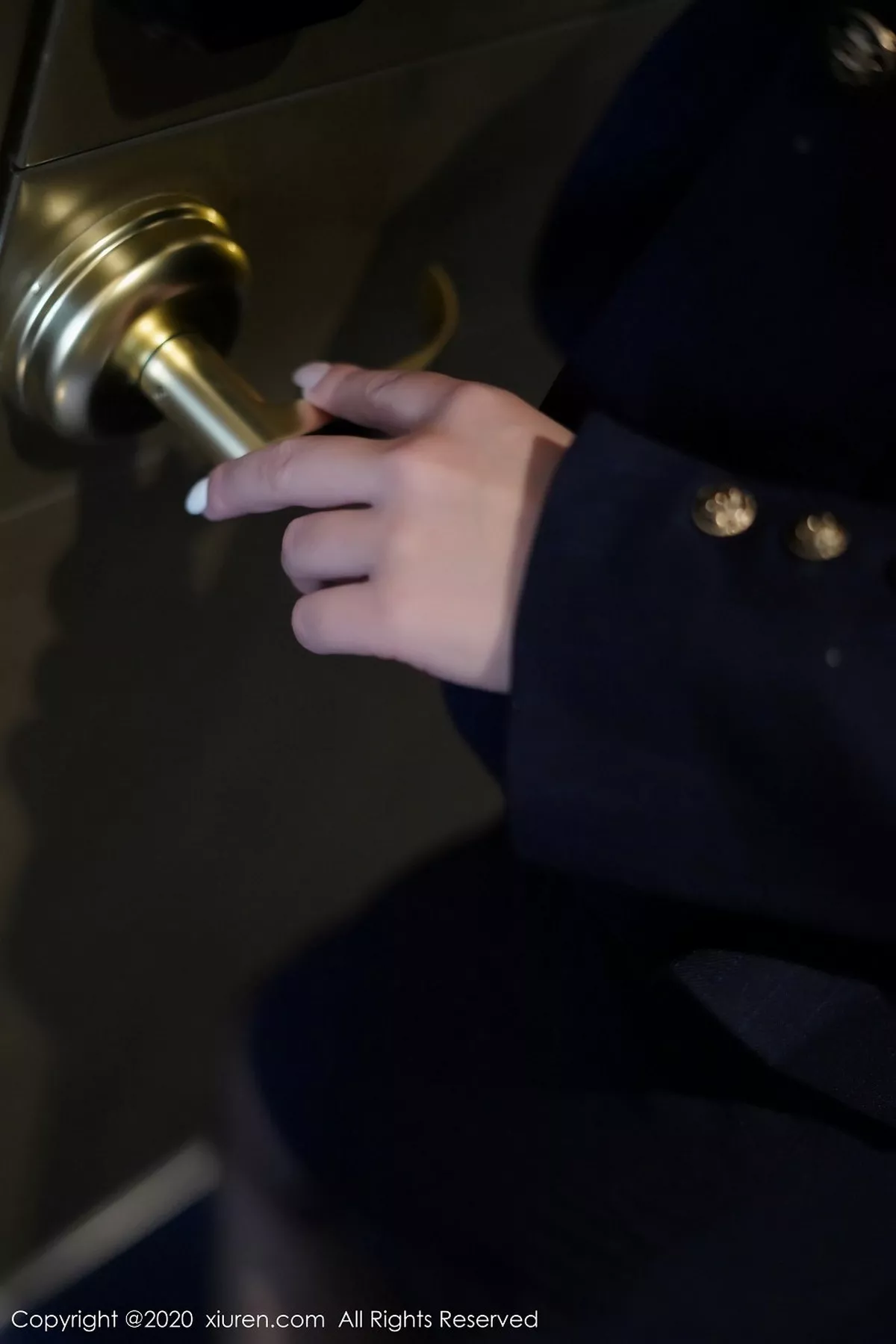 [XiuRen秀人网]第2889期贵贵写真  第7张-《94零社区》