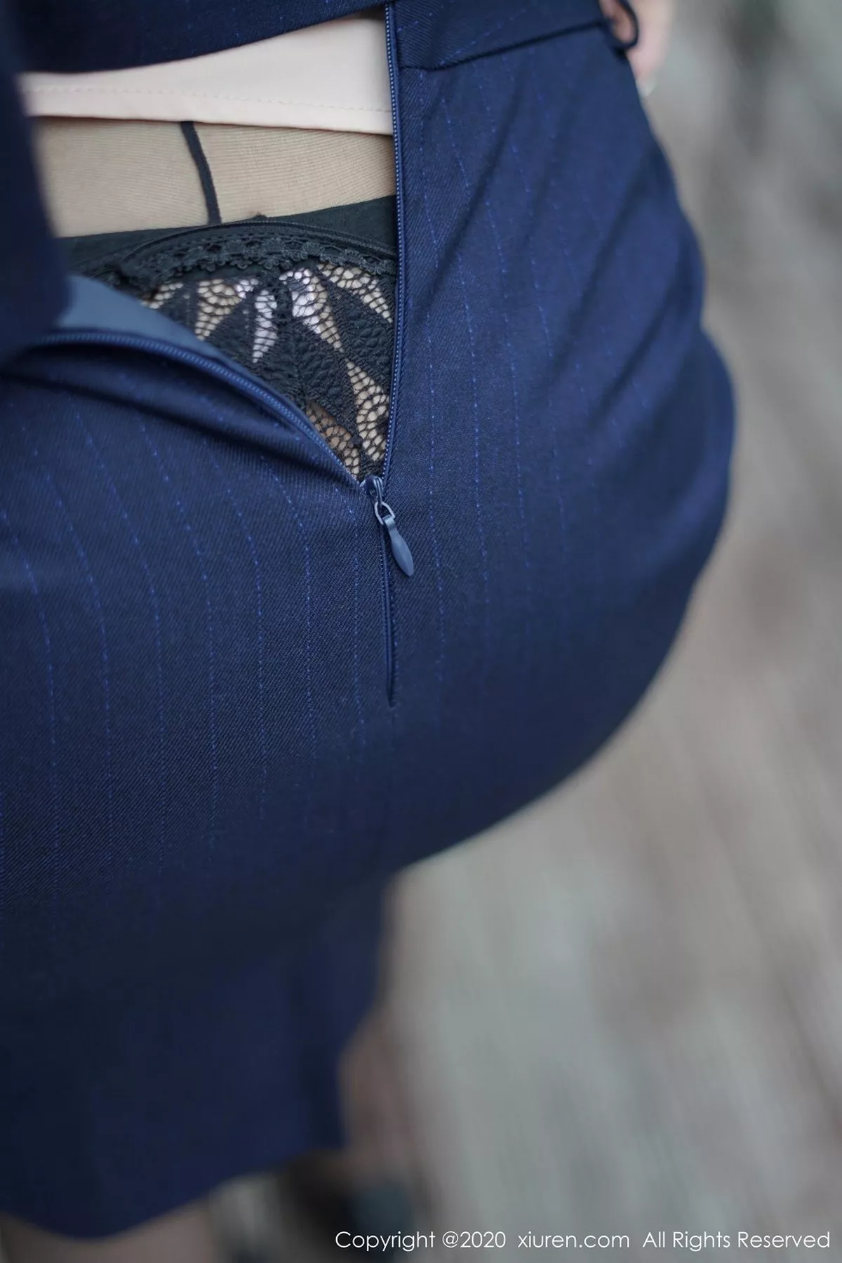 [XiuRen秀人网]第2889期贵贵写真  第18张-《94零社区》