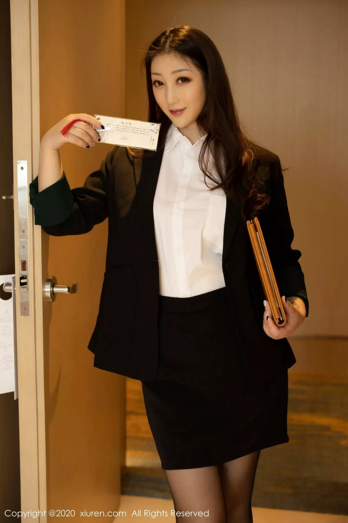 [XiuRen秀人网]第2937期妲己写真  第17张-《94零社区》