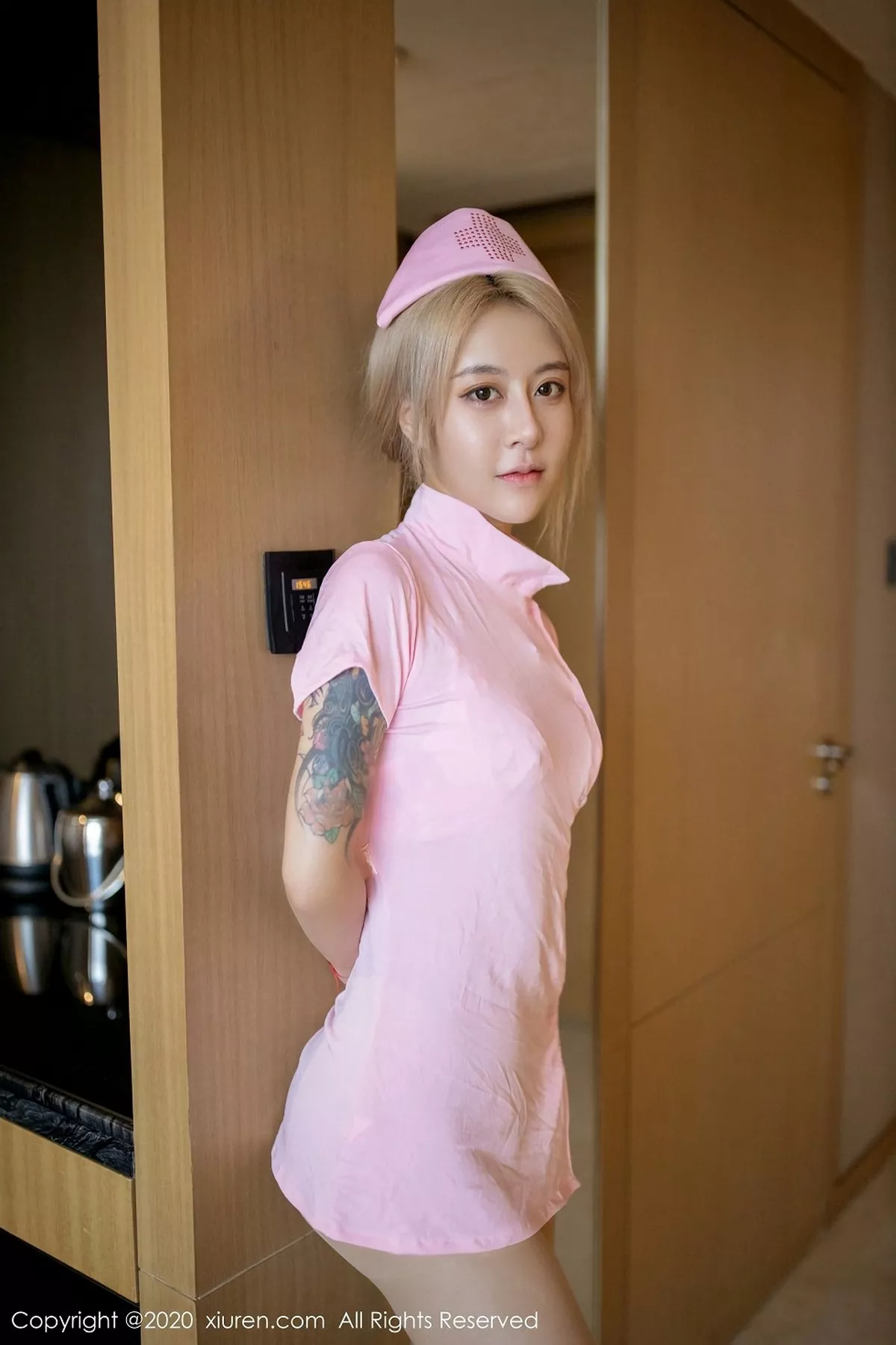 [XiuRen秀人网]第2931期糯米NM写真  第2张-《94零社区》