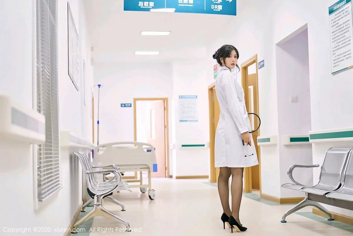 [XiuRen秀人网]第2925期韩静安写真  第1张-《94零社区》