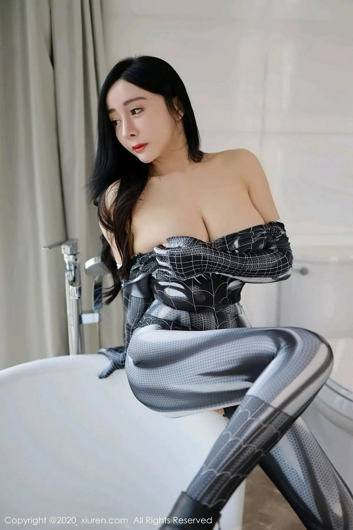 [XiuRen秀人网]第2951期允爾写真  第33张-《94零社区》