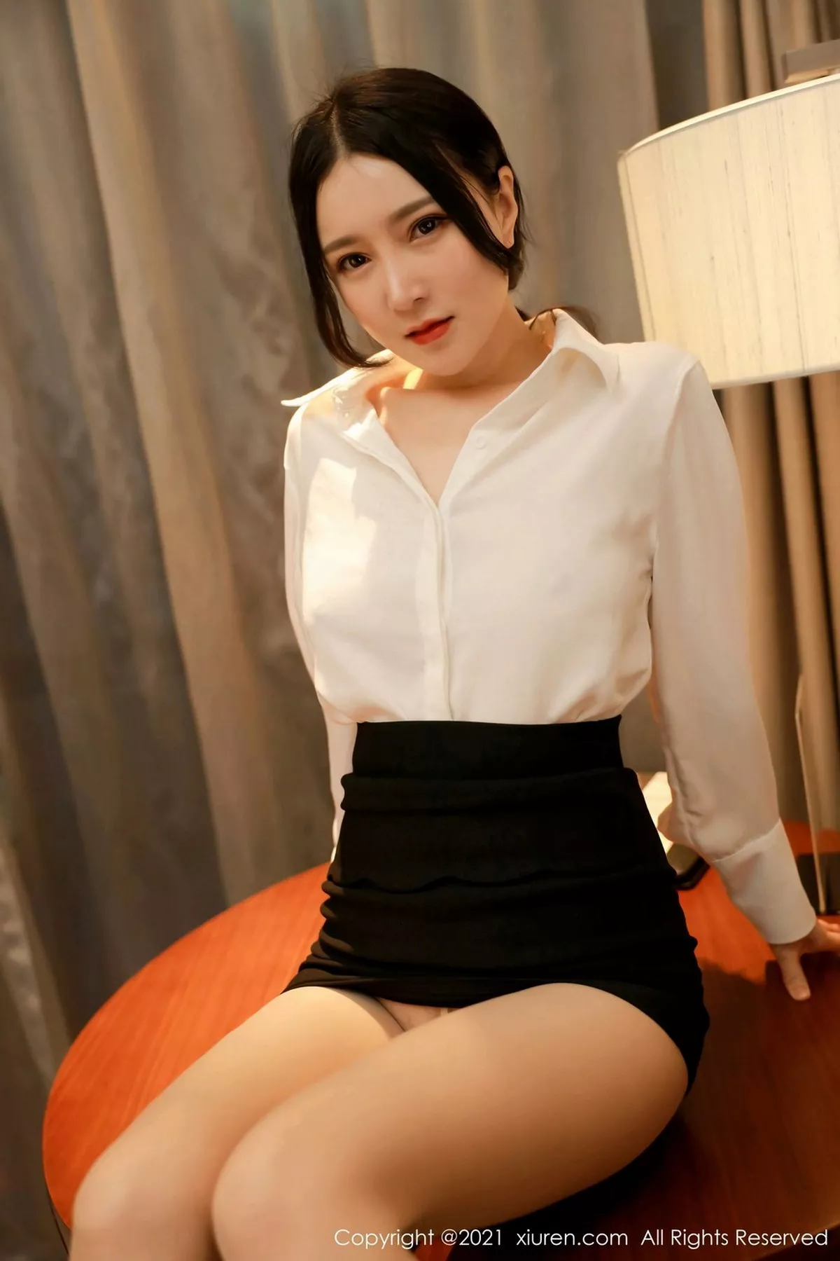 [XiuRen秀人网]第2969期林煊煊写真  第4张-《94零社区》