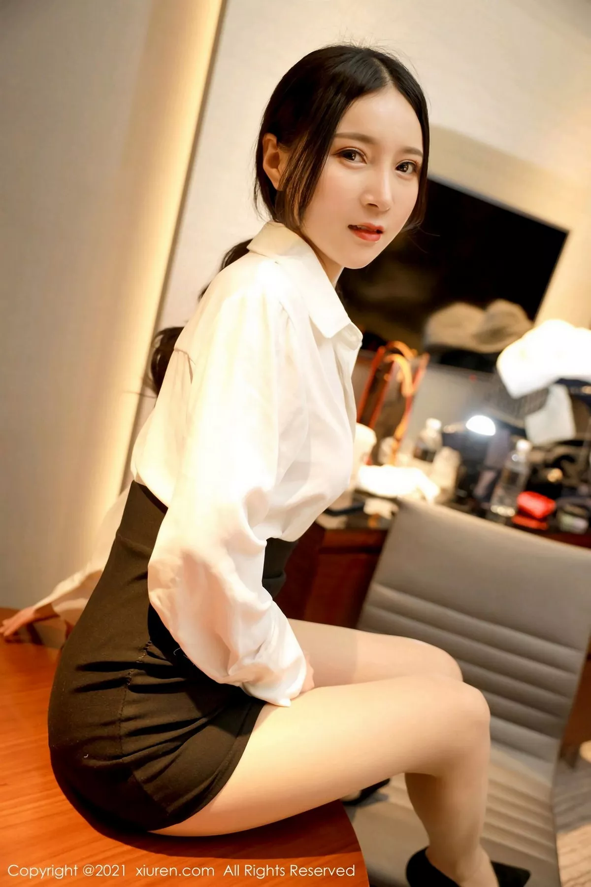 [XiuRen秀人网]第2969期林煊煊写真  第5张-《94零社区》
