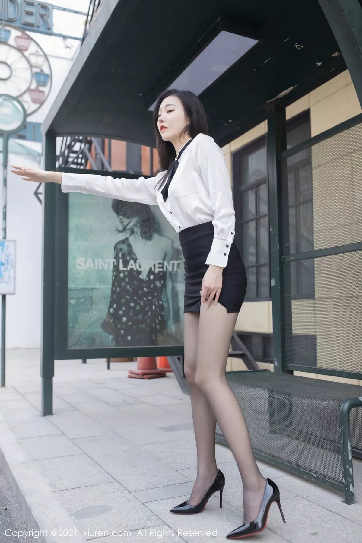 [XiuRen秀人网]第3020期安然写真  第1张-《94零社区》