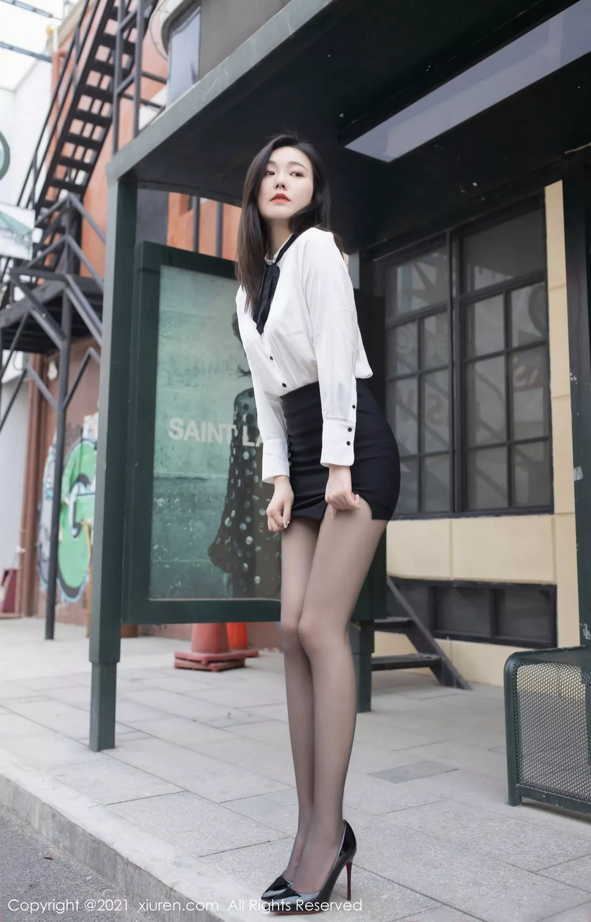 [XiuRen秀人网]第3020期安然写真  第3张-《94零社区》