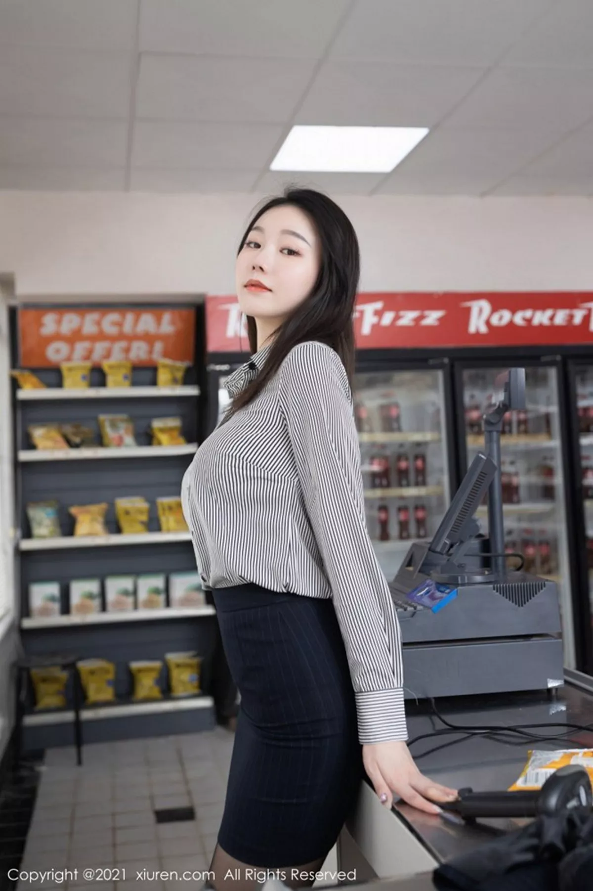 [XiuRen秀人网]第3123期安然写真  第16张-《94零社区》