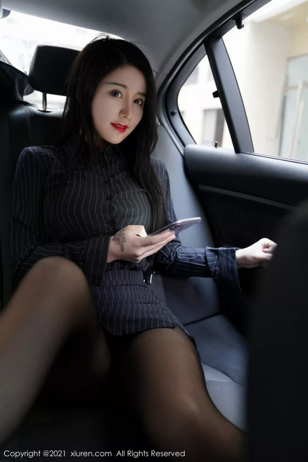 [XiuRen秀人网]第3111期美七Mia写真  第8张-《94零社区》