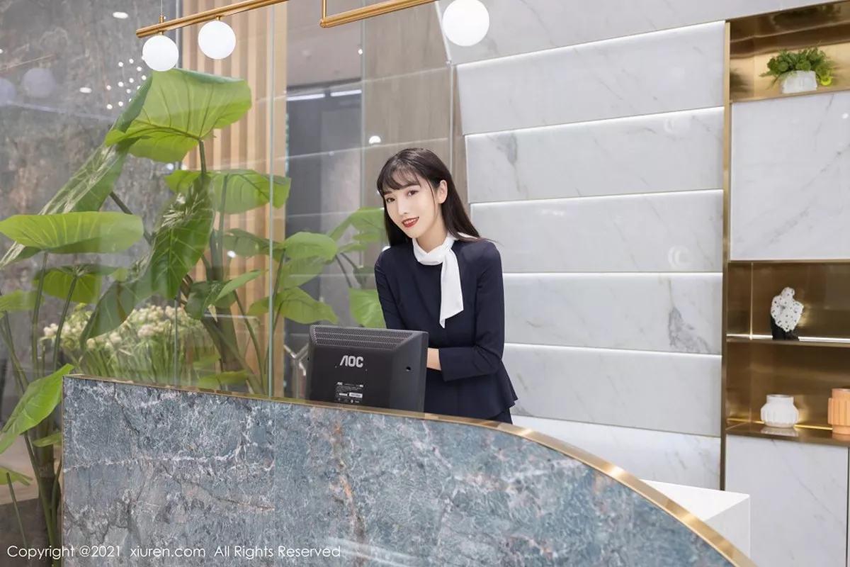 [XiuRen秀人网]第3105期陆萱萱写真  第1张-《94零社区》