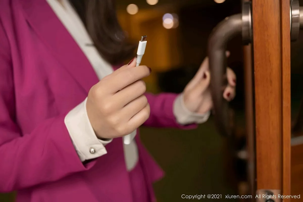 [XiuRen秀人网]第3156期唐安琪写真  第4张-《94零社区》