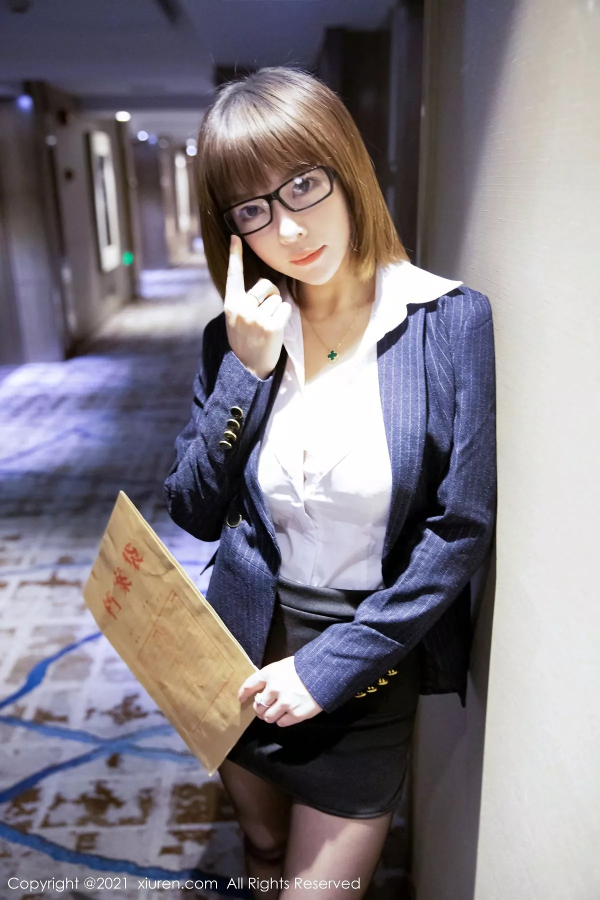 [XiuRen秀人网]第3151期大白兔写真  第5张-《94零社区》