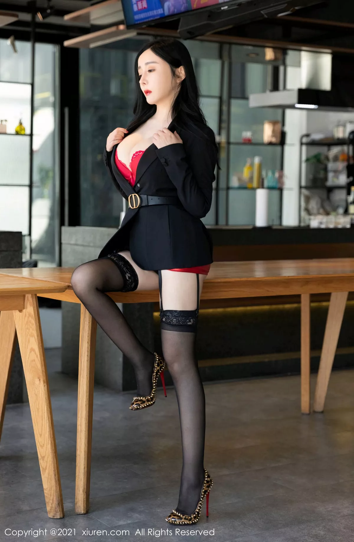 [XiuRen秀人网]第3148期允爾写真  第8张-《94零社区》