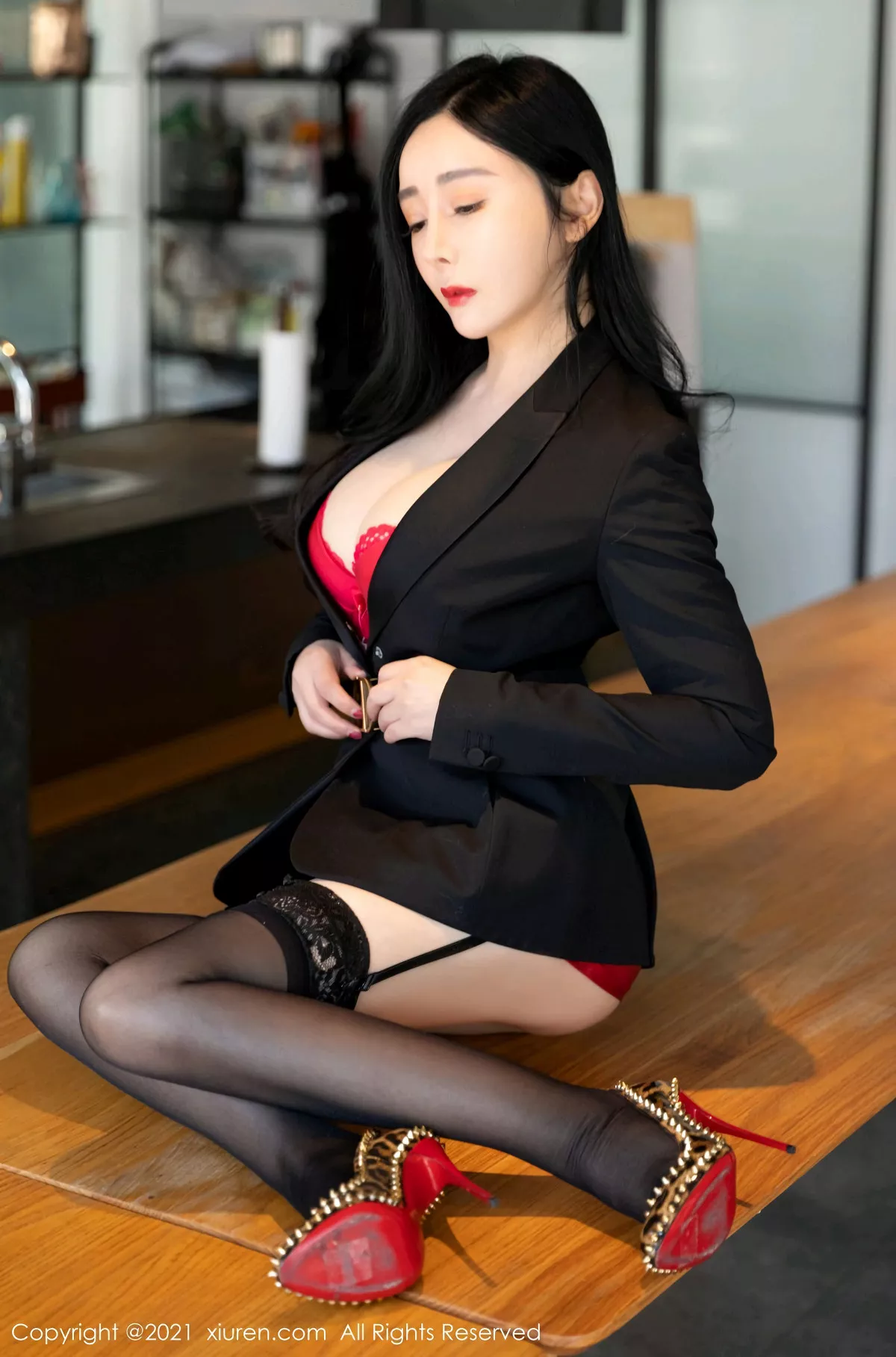 [XiuRen秀人网]第3148期允爾写真  第10张-《94零社区》