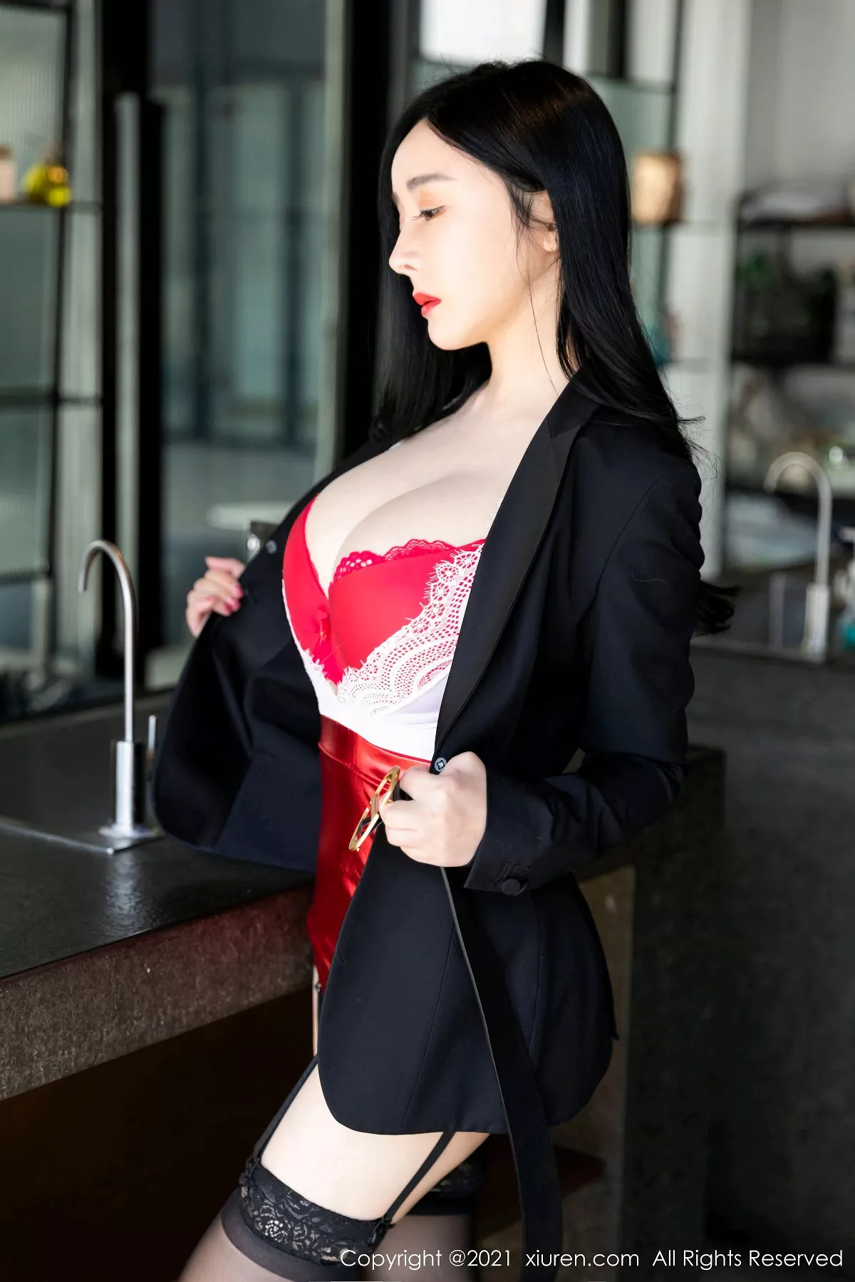 [XiuRen秀人网]第3148期允爾写真  第15张-《94零社区》