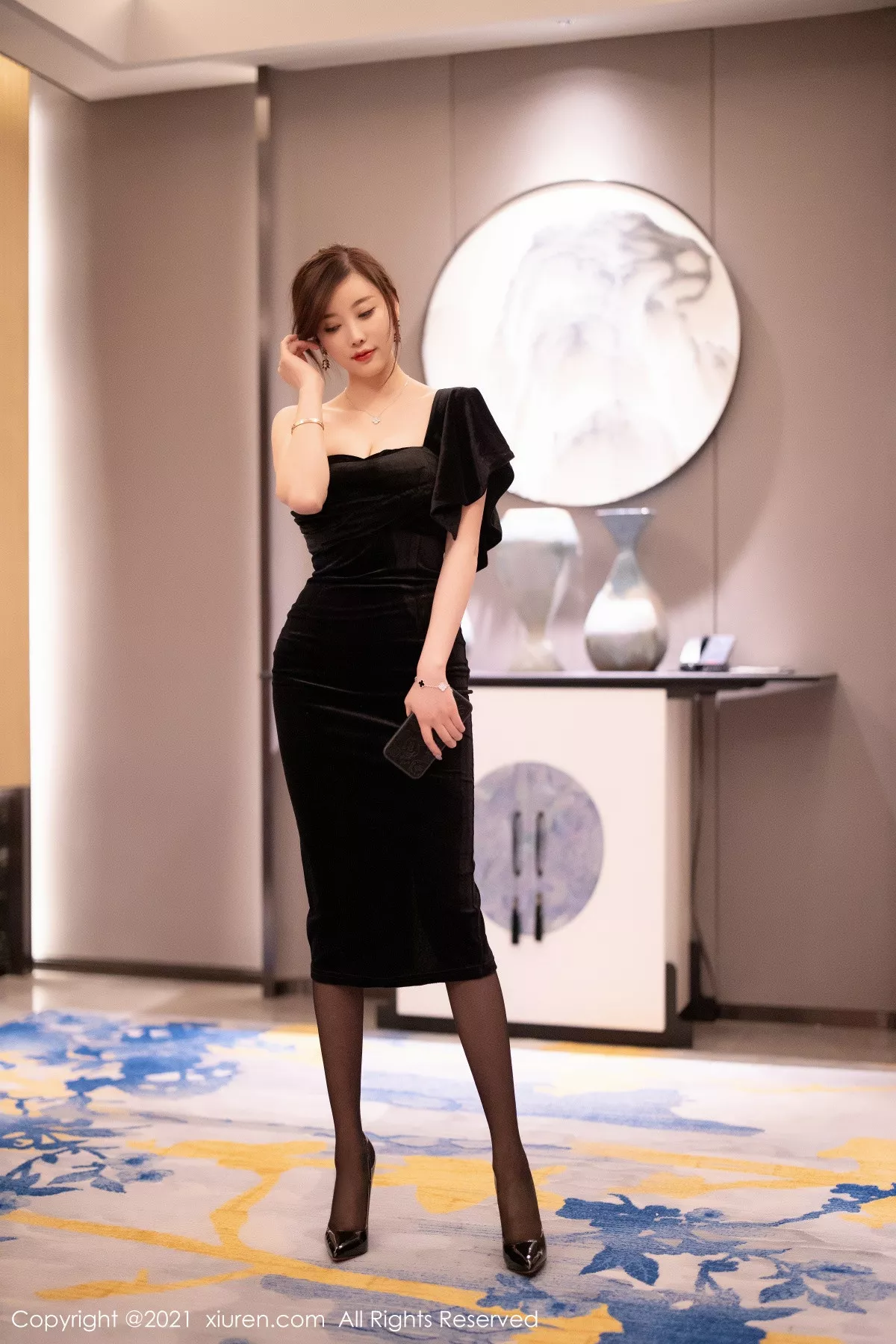 [XiuRen秀人网]第3184期杨晨晨写真  第4张-《94零社区》