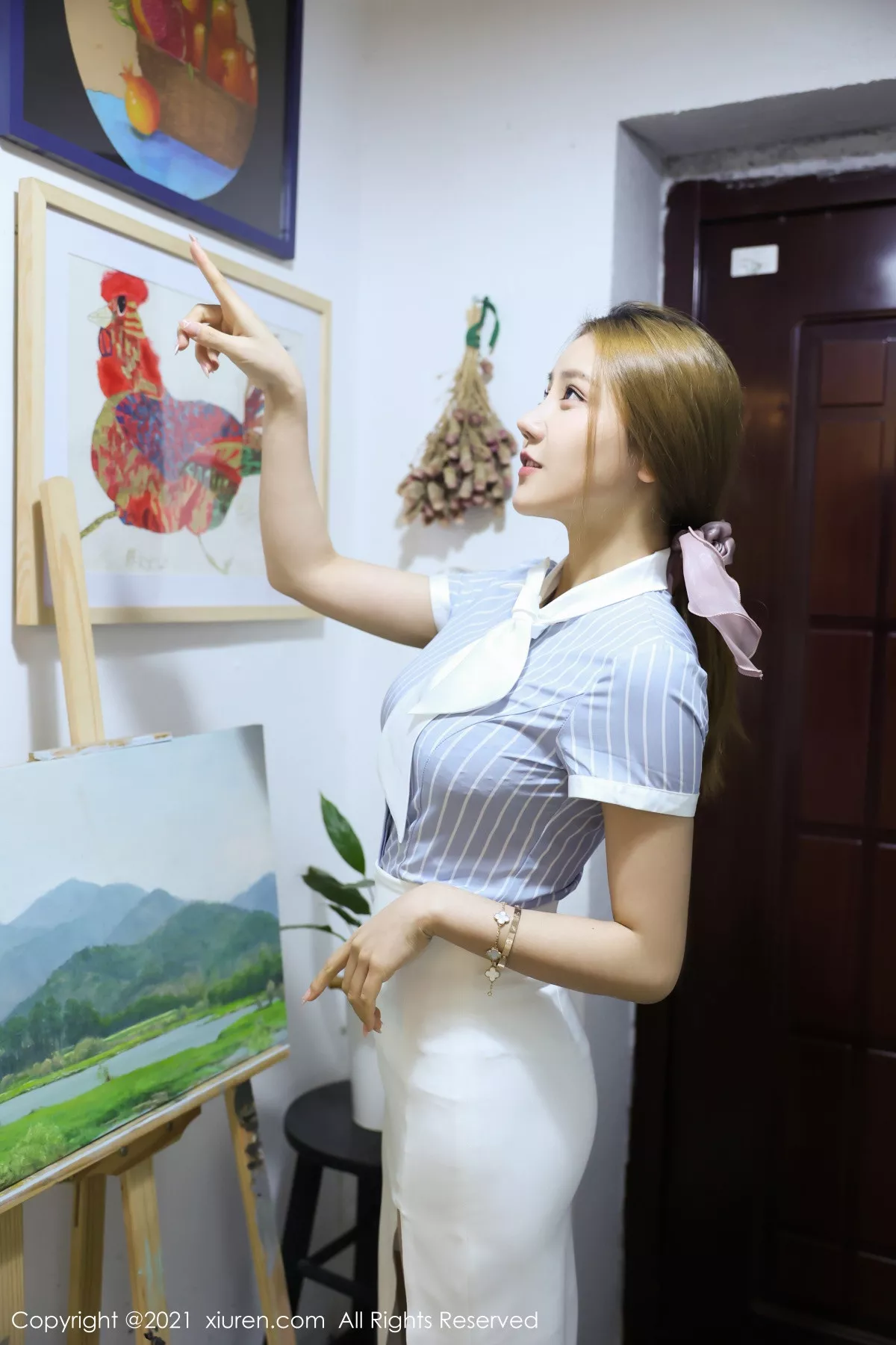 [XiuRen秀人网]第3214期夏西CiCi写真  第2张-《94零社区》