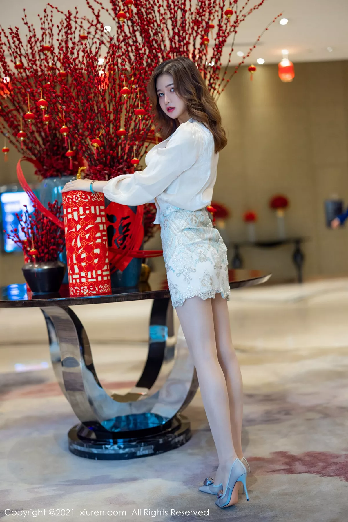 [XiuRen秀人网]第3211期芷萱mimi写真  第4张-《94零社区》