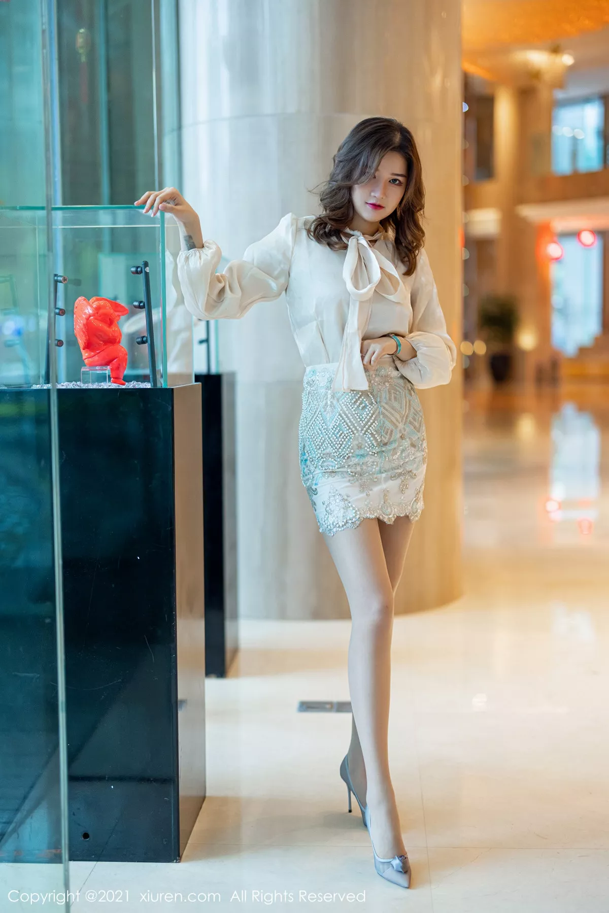 [XiuRen秀人网]第3211期芷萱mimi写真  第5张-《94零社区》