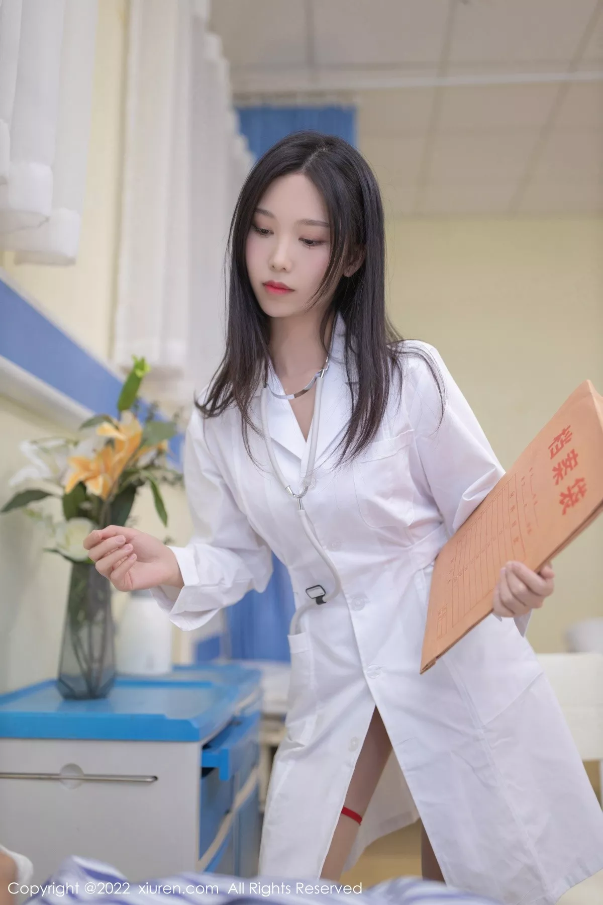 [XiuRen秀人网]第5267期利世写真  第4张-《94零社区》