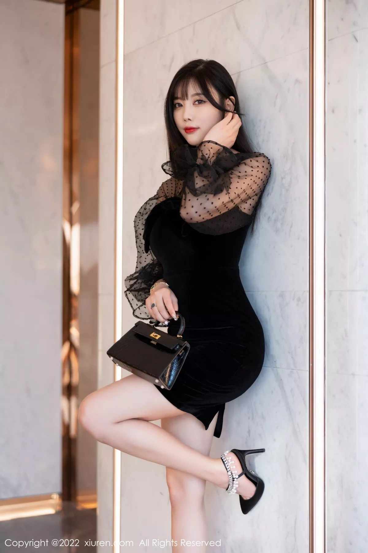 [XiuRen秀人网]第5264期杨晨晨写真  第4张-《94零社区》