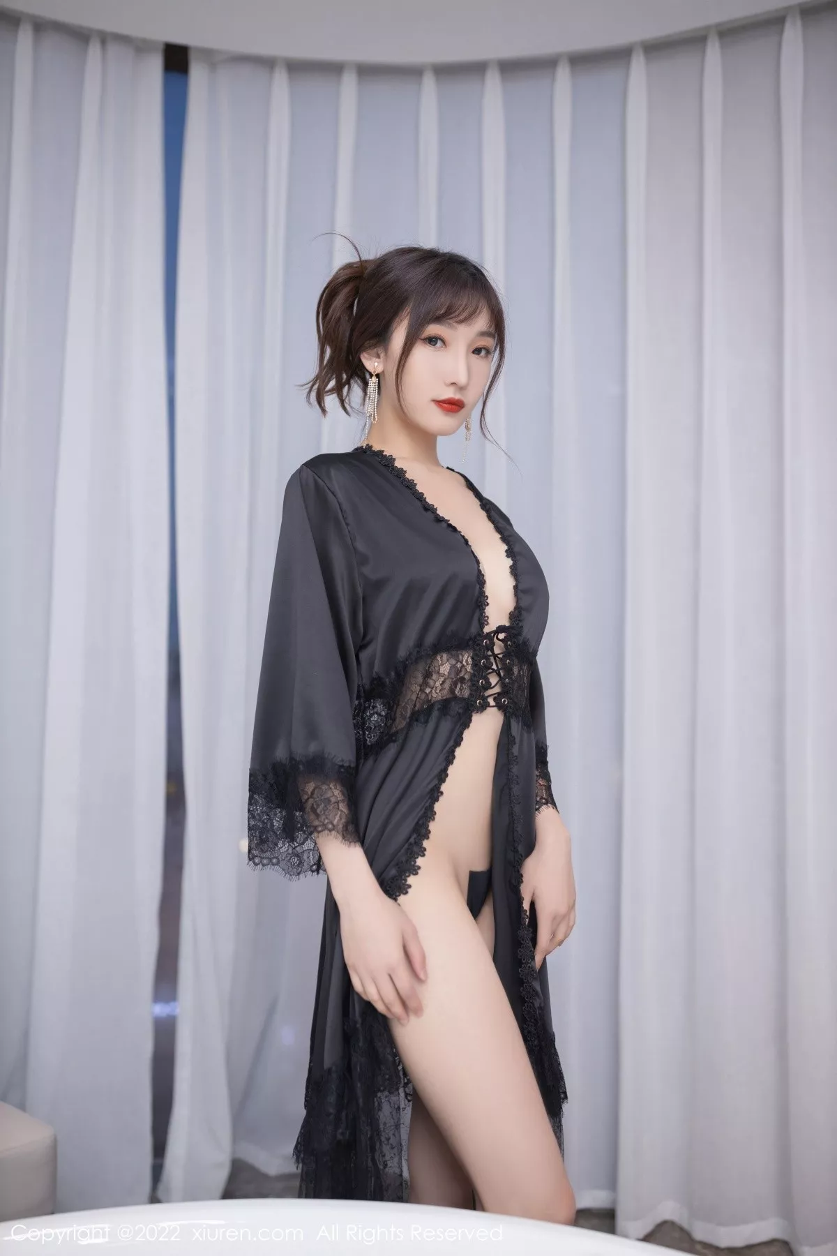 [XiuRen秀人网]第5389期陆萱萱写真  第3张-《94零社区》