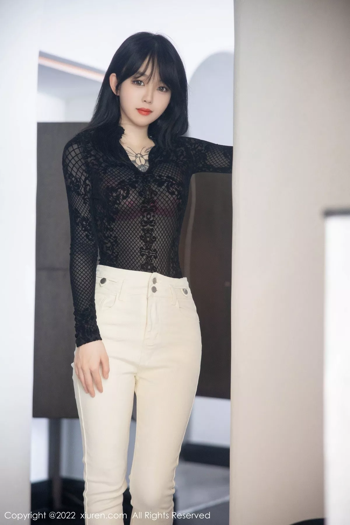 [XiuRen秀人网]第5386期奶瓶写真  第3张-《94零社区》