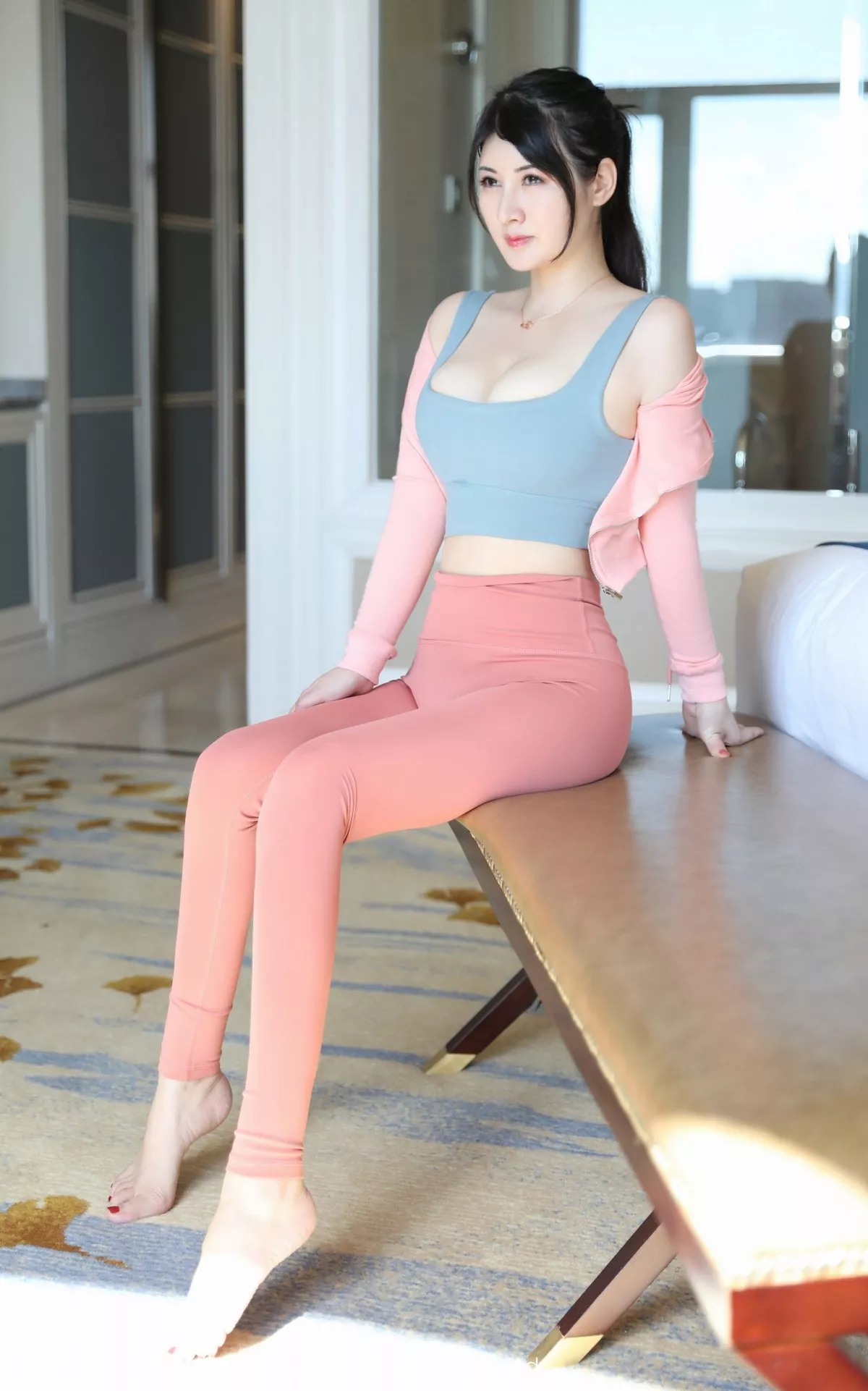 [XiuRen秀人网]第5406期诗诗写真  第18张-《94零社区》
