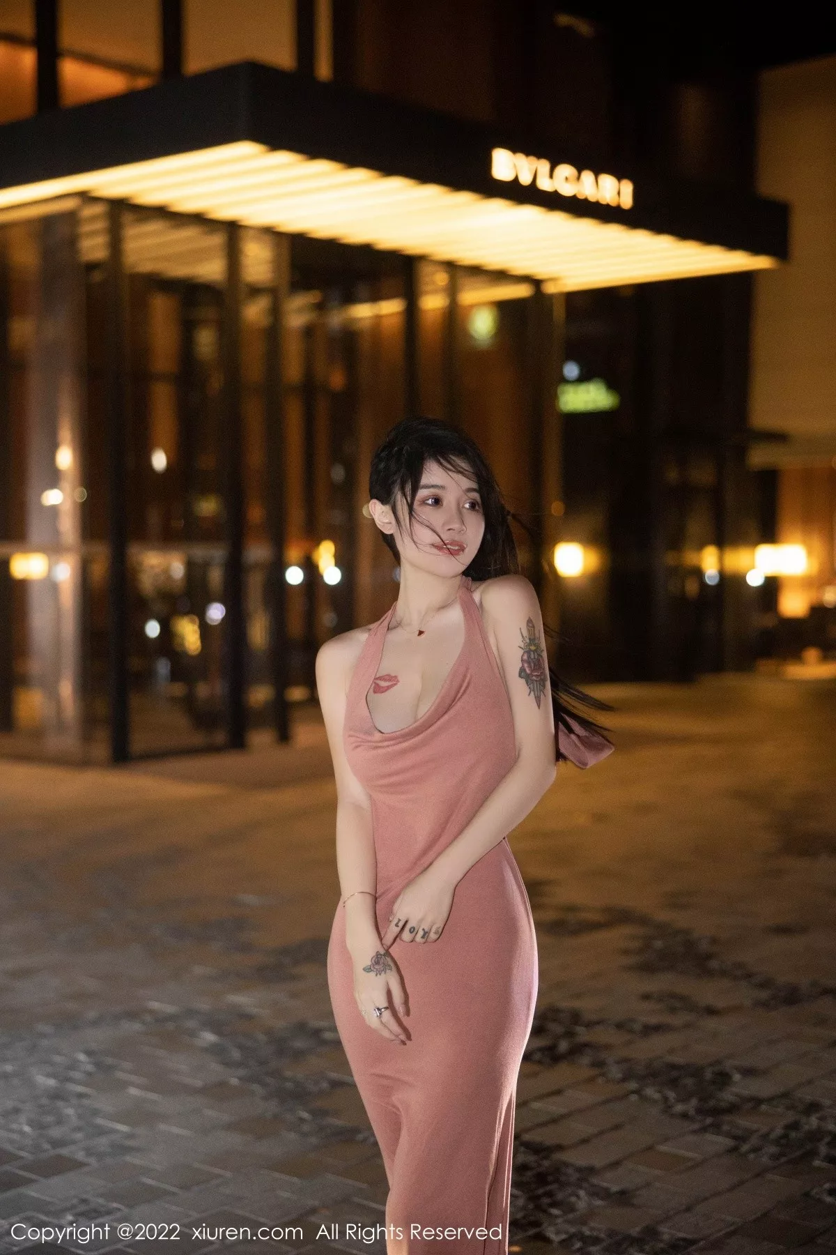 [XiuRen秀人网]第5426期美七写真  第2张-《94零社区》