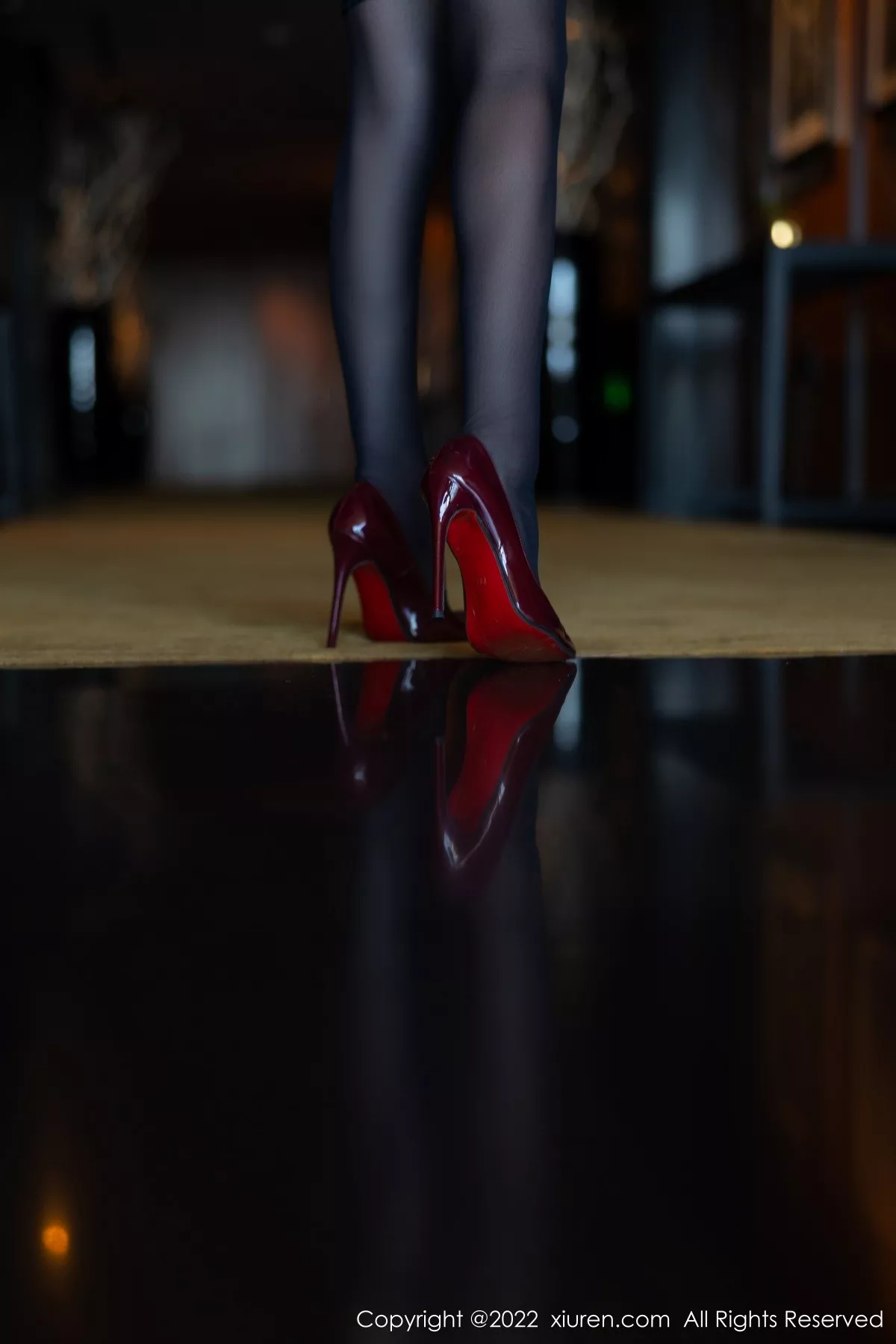 [XiuRen秀人网]第5455期美七写真  第4张-《94零社区》