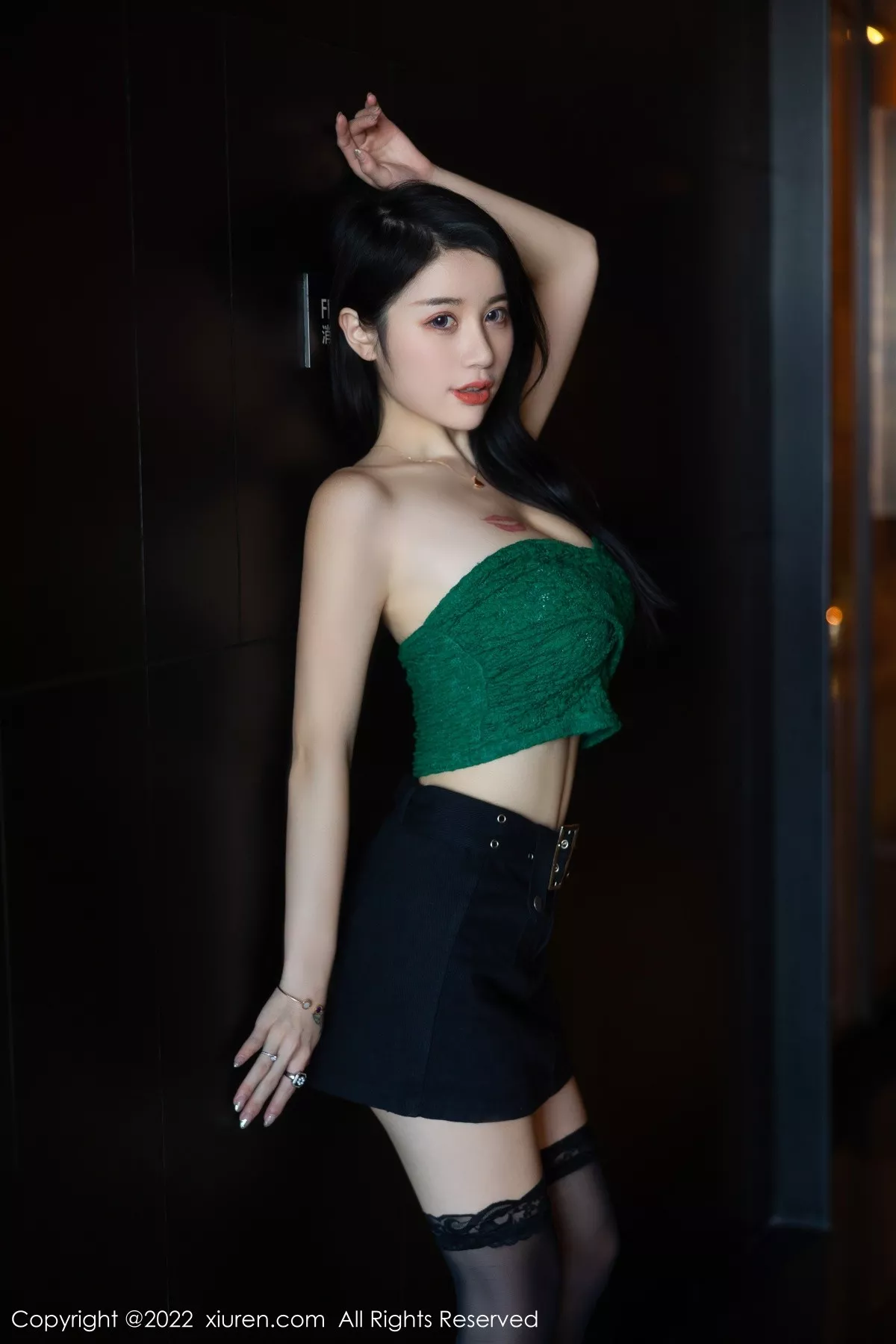 [XiuRen秀人网]第5455期美七写真  第8张-《94零社区》
