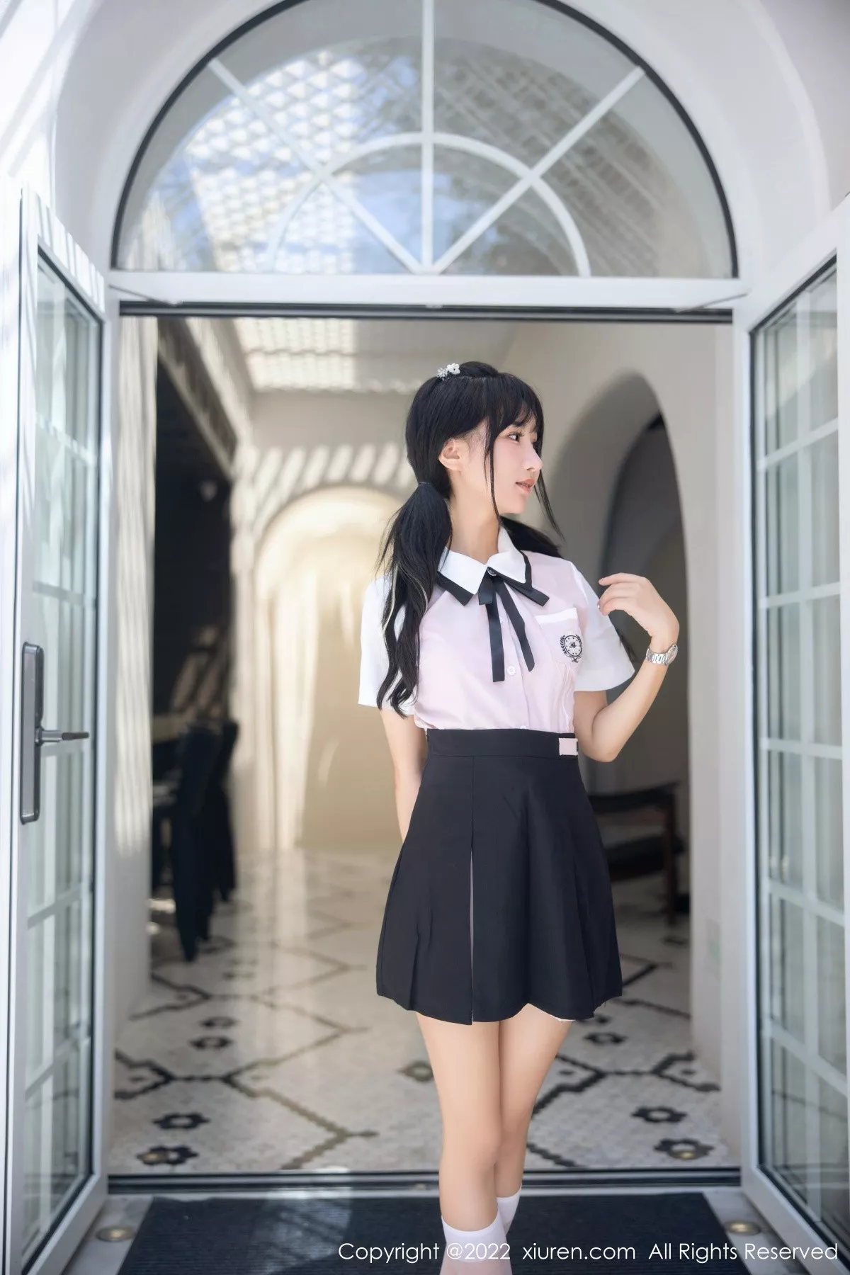 [XiuRen秀人网]第5443期小果冻儿写真  第3张-《94零社区》