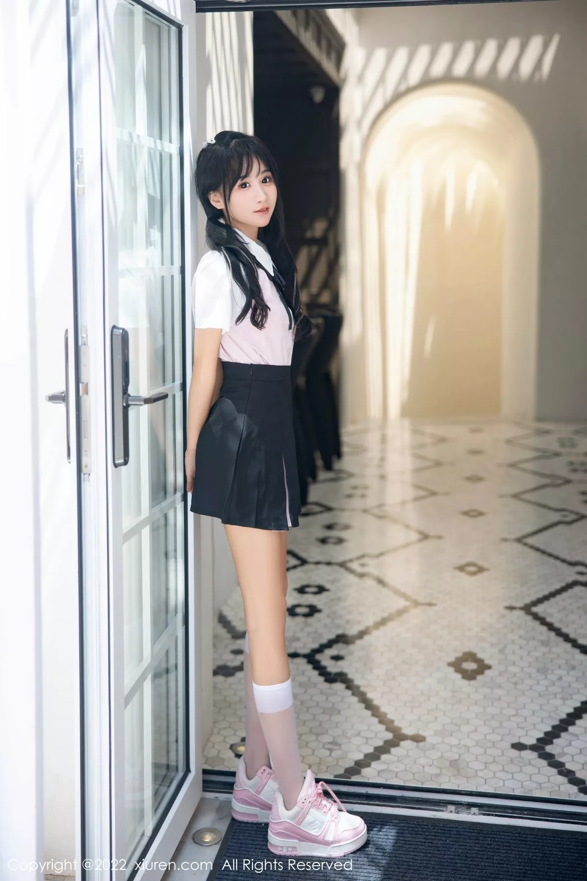 [XiuRen秀人网]第5443期小果冻儿写真  第7张-《94零社区》