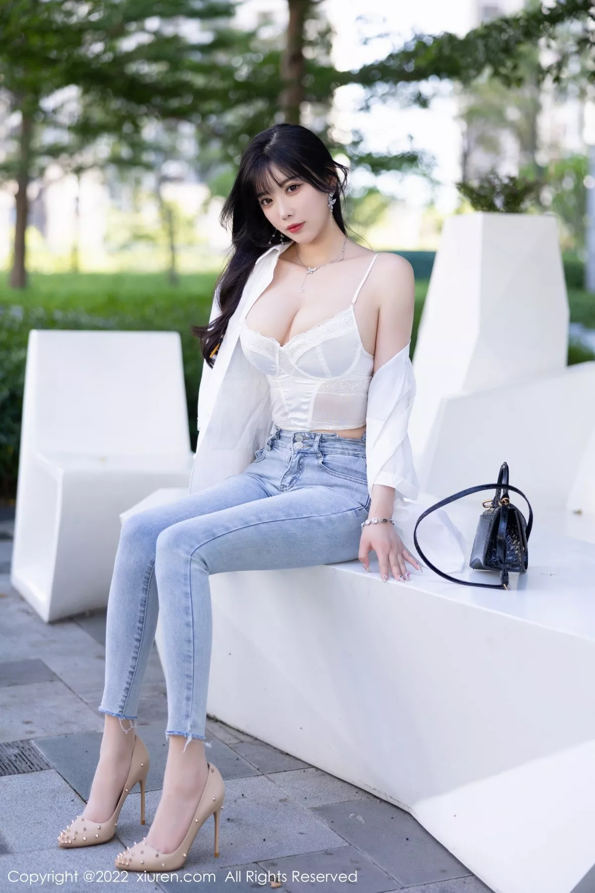 [XiuRen秀人网]第5614期杨晨晨写真  第12张-《94零社区》