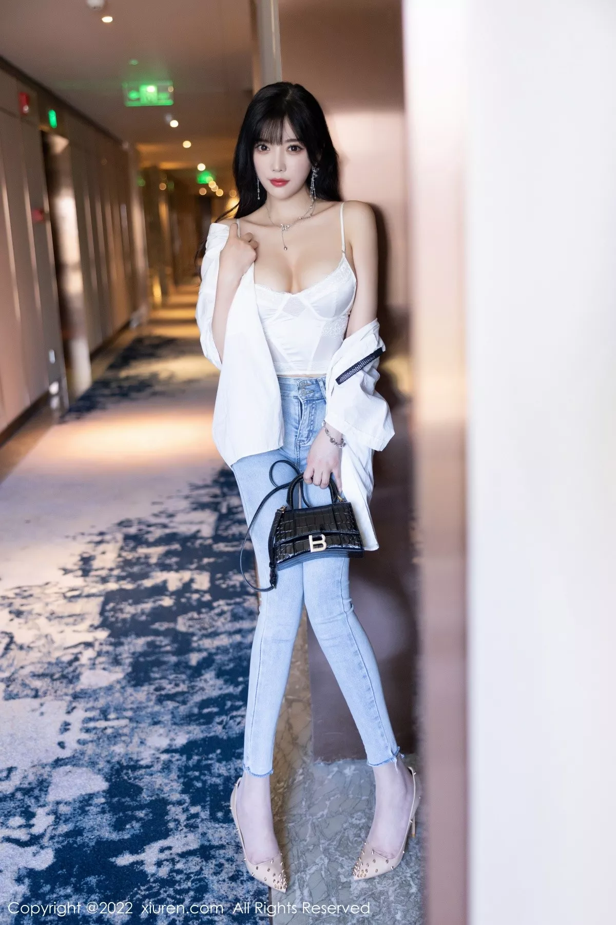 [XiuRen秀人网]第5614期杨晨晨写真  第26张-《94零社区》