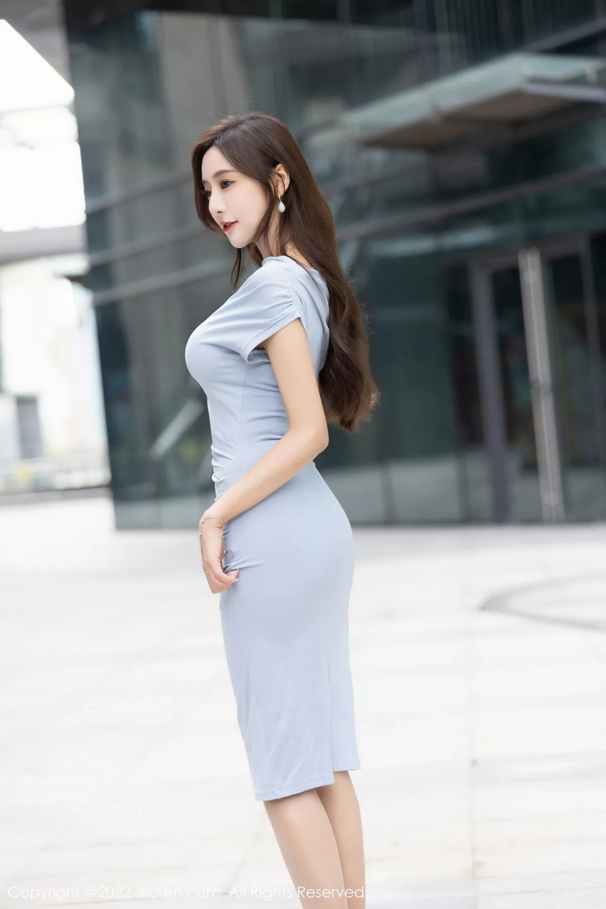 [XiuRen秀人网]第5674期王馨瑶写真  第2张-《94零社区》