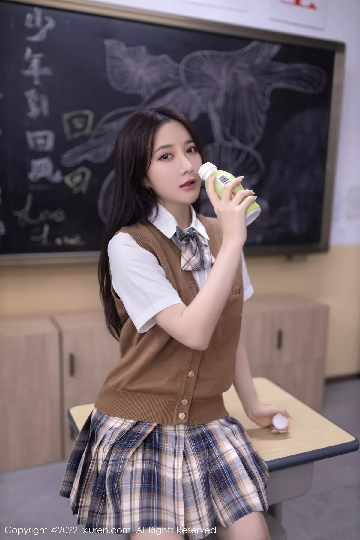 [XiuRen秀人网]第5673期鱼子酱写真  第1张-《94零社区》