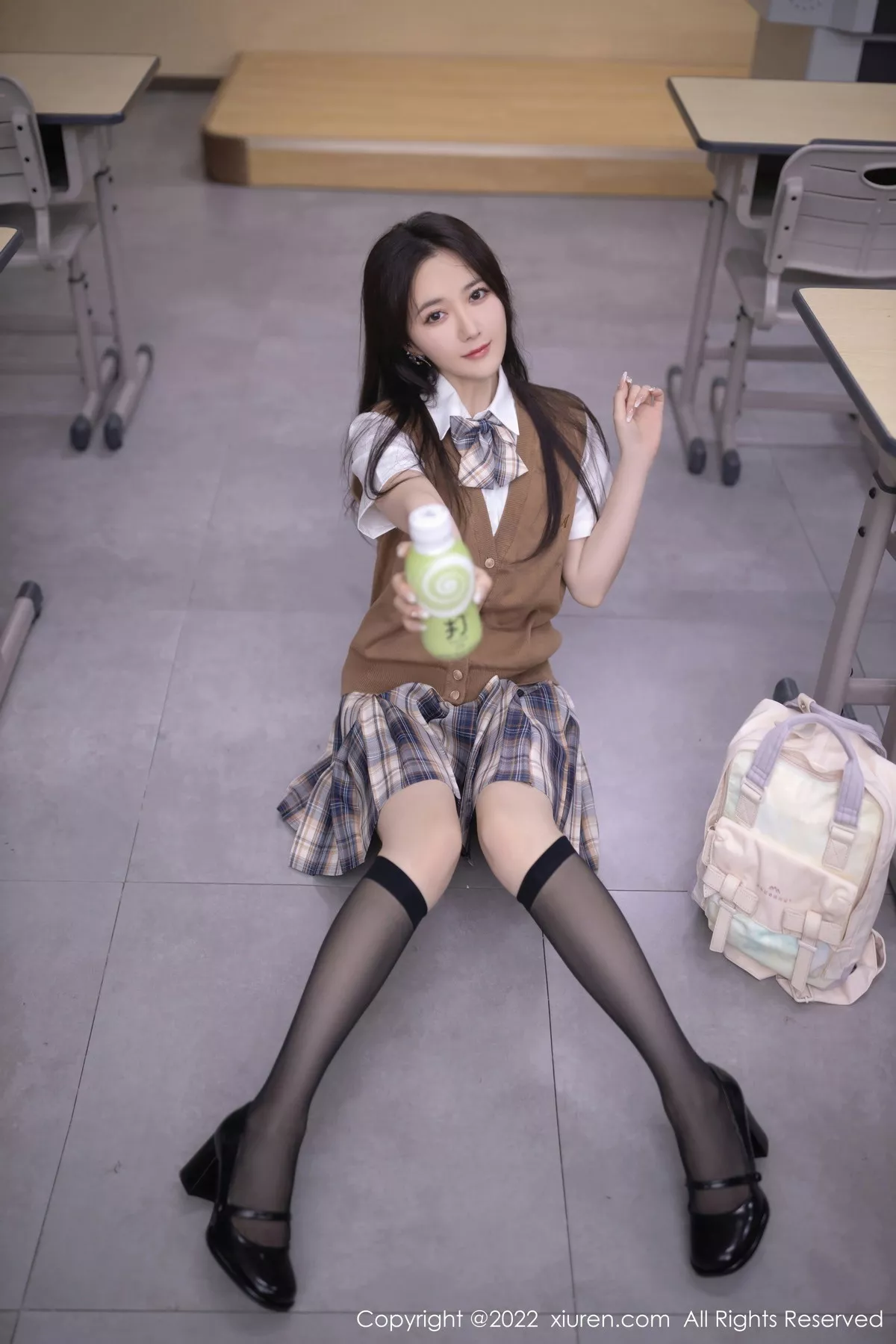 [XiuRen秀人网]第5673期鱼子酱写真  第4张-《94零社区》