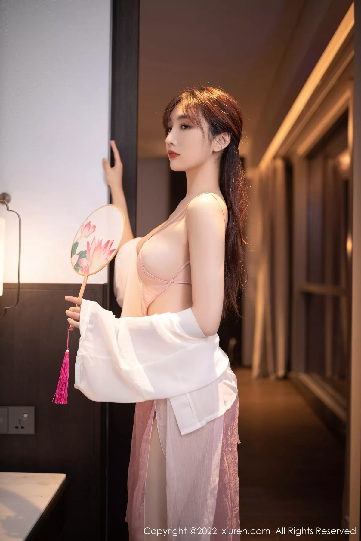 [XiuRen秀人网]第5666期陆萱萱写真  第18张-《94零社区》