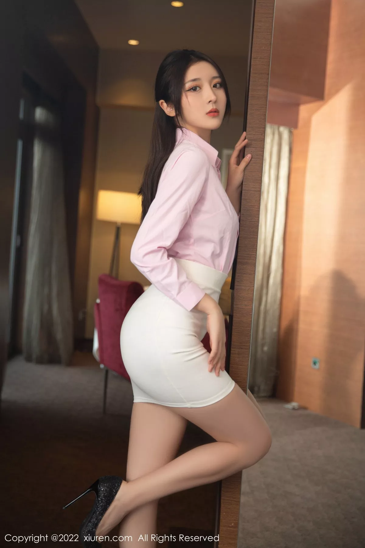 [XiuRen秀人网]第5667期夏甜甜写真  第32张-《94零社区》